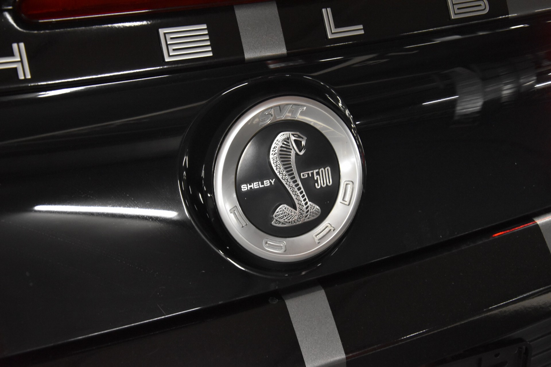FORD GT500 SHELBY SVT 5.8 20TH ANNIVERSARY-image-5