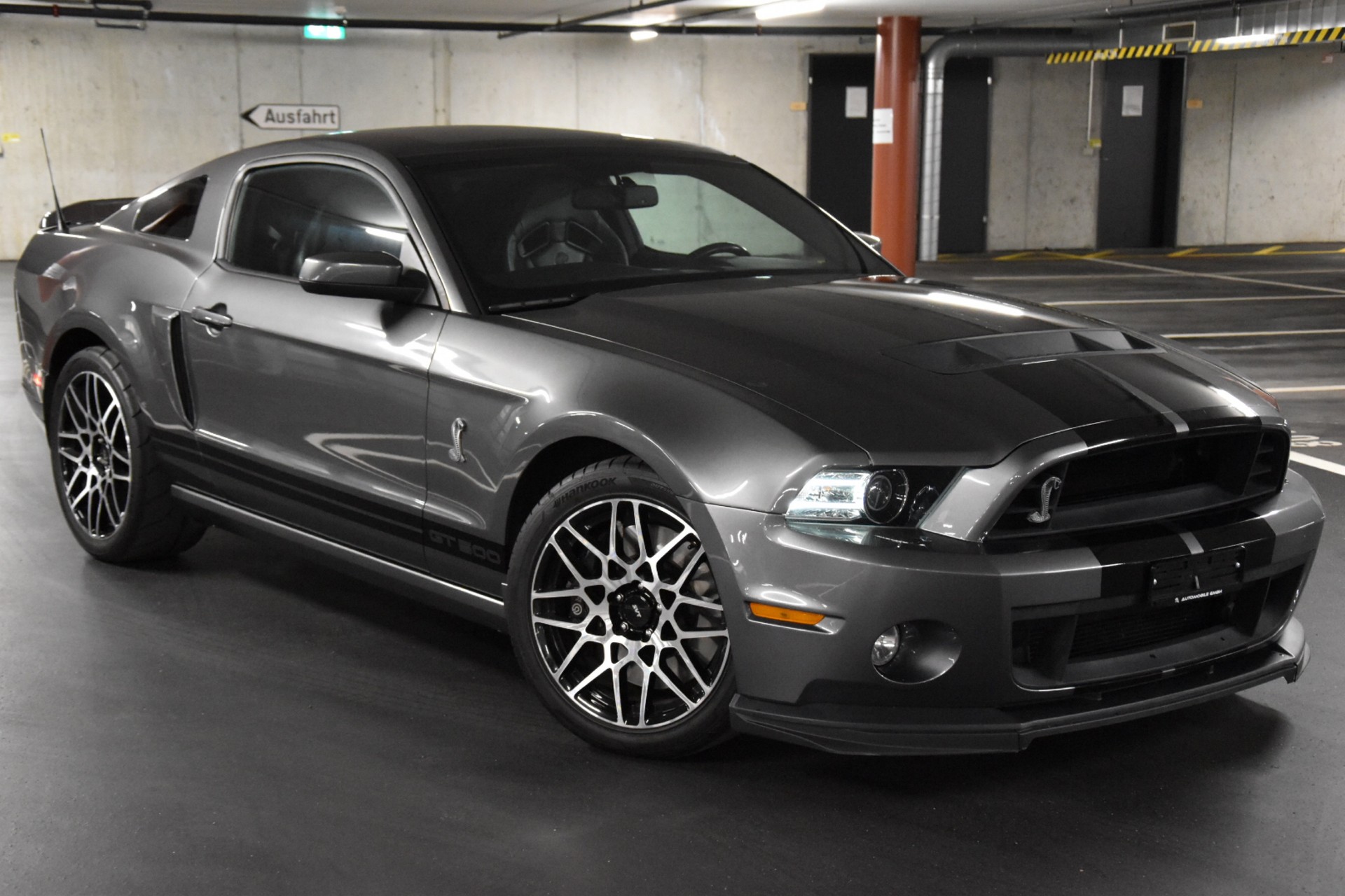 FORD GT500 SHELBY SVT 5.8 20TH ANNIVERSARY-image-12