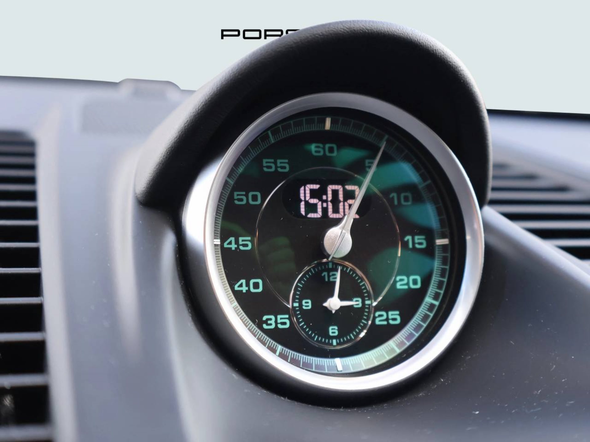 PORSCHE 911 Carrera S-image-20