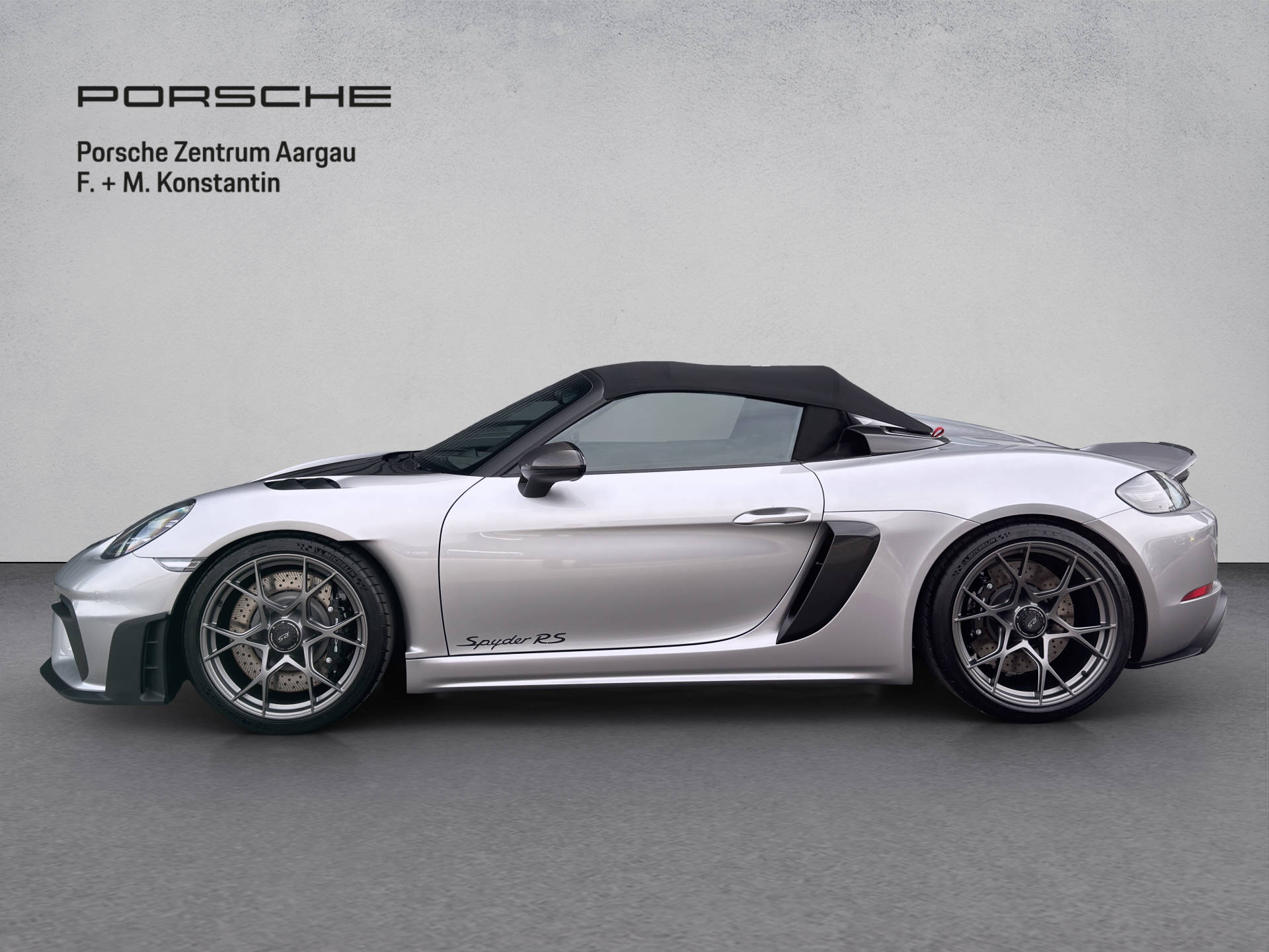 PORSCHE 718 Spyder RS-image-2