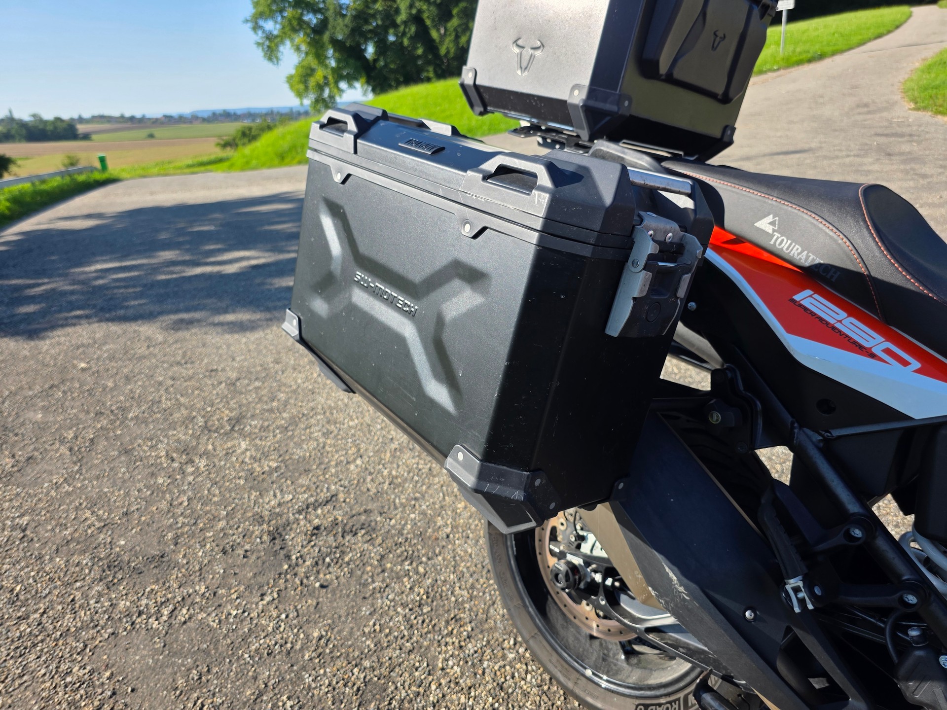 KTM 1290 Super Adventure S ABS-image-8