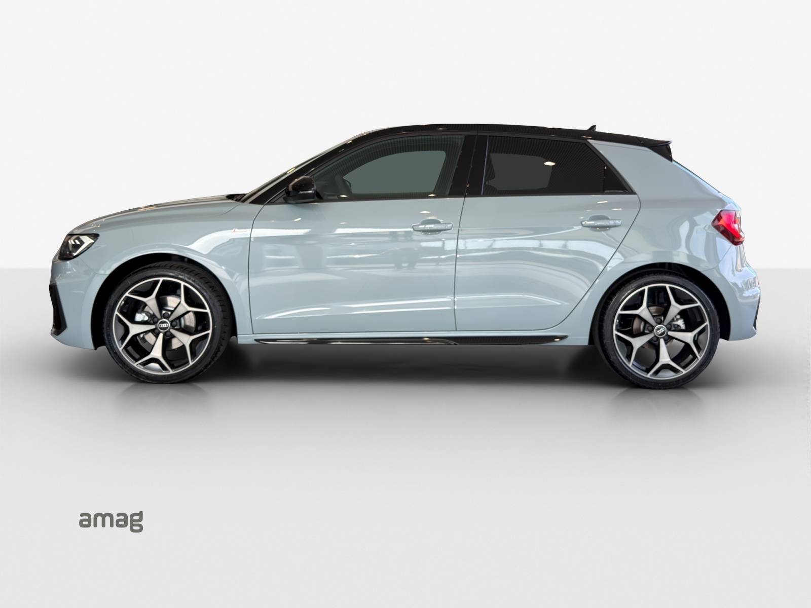 AUDI A1 Sportback 30 TFSI S Line Attraction S-tronic-image-1