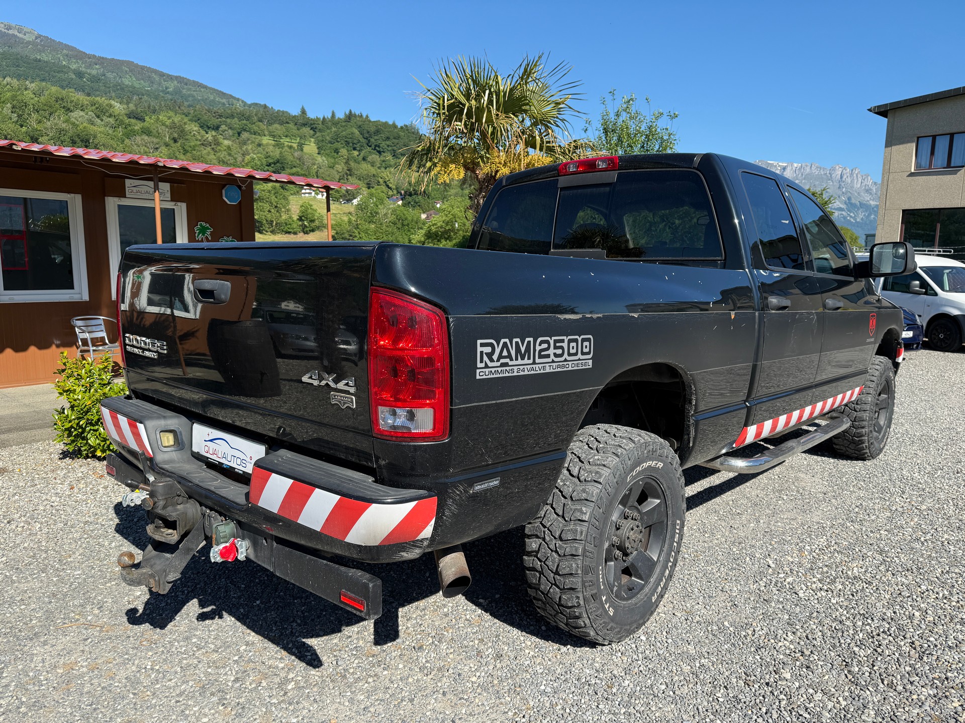 DODGE 2500 SLT QUAD CAB 5.9 Cummins-image-4