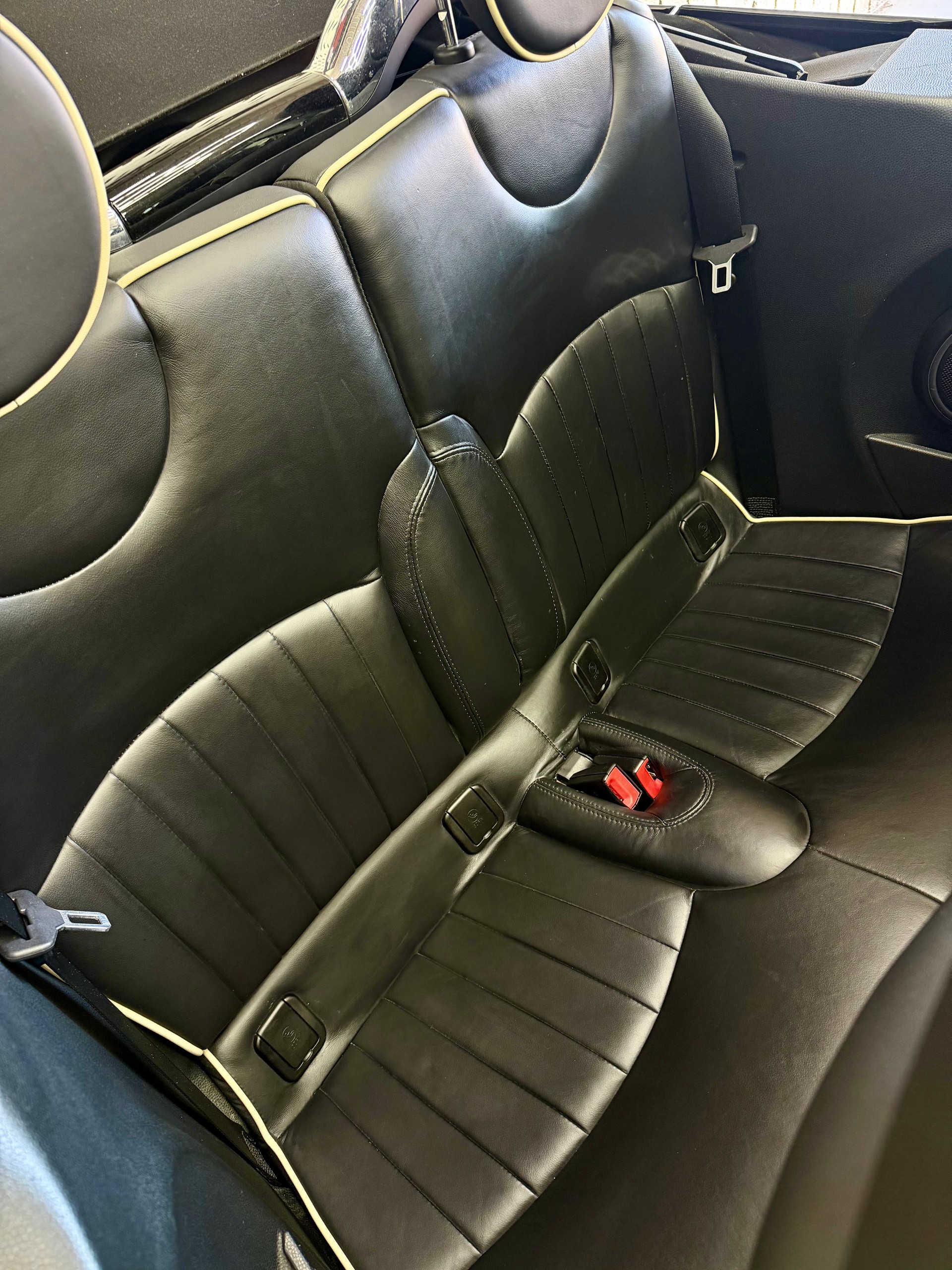 MINI Cooper S Cabriolet Steptronic-image-8
