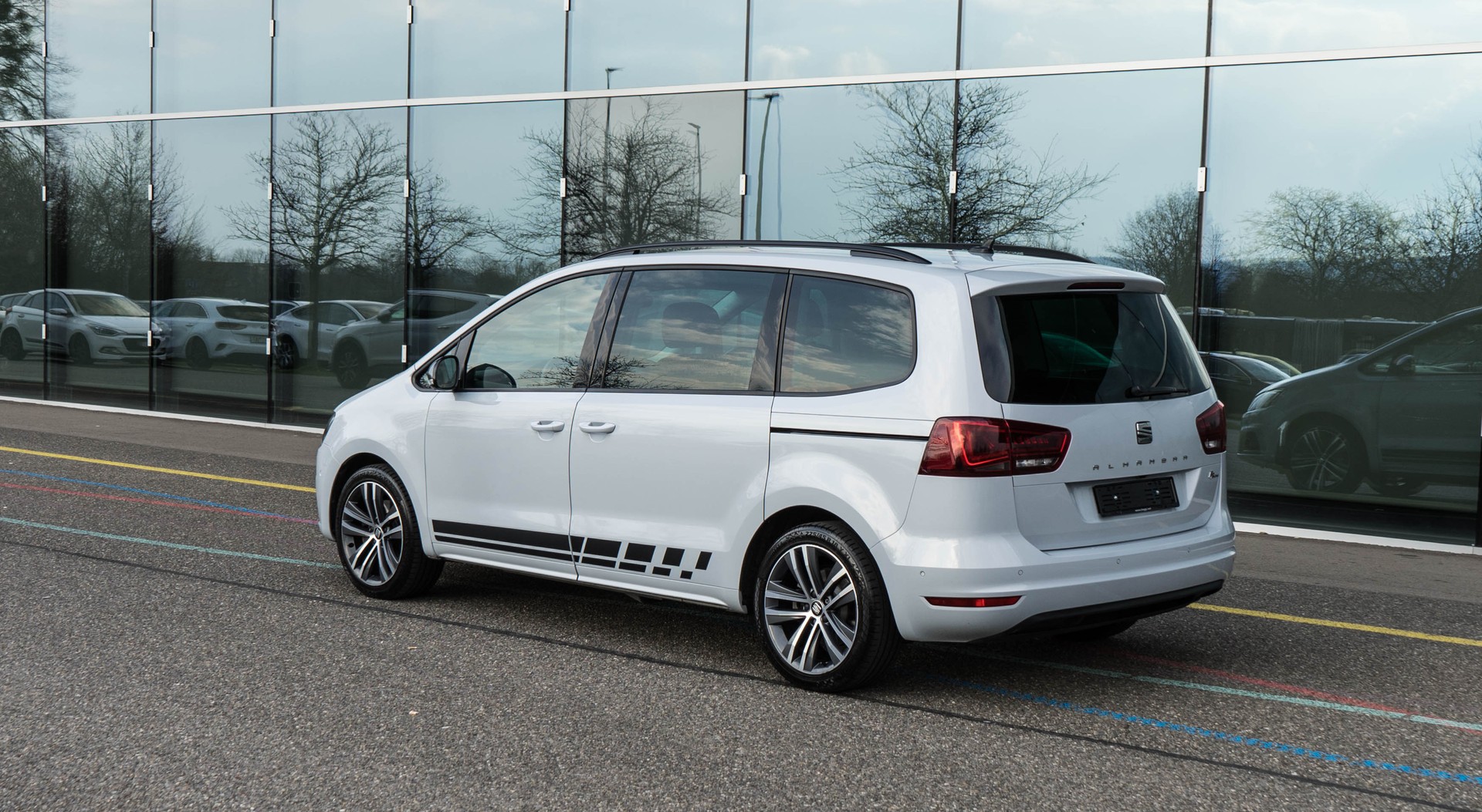 SEAT Alhambra 1.4 TSI FR Line DSG 7 PLÄTZER-showroom-element-3