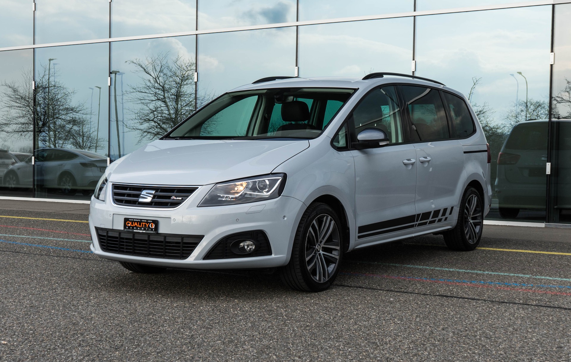 SEAT Alhambra 1.4 TSI FR Line DSG 7 PLÄTZER-image-8