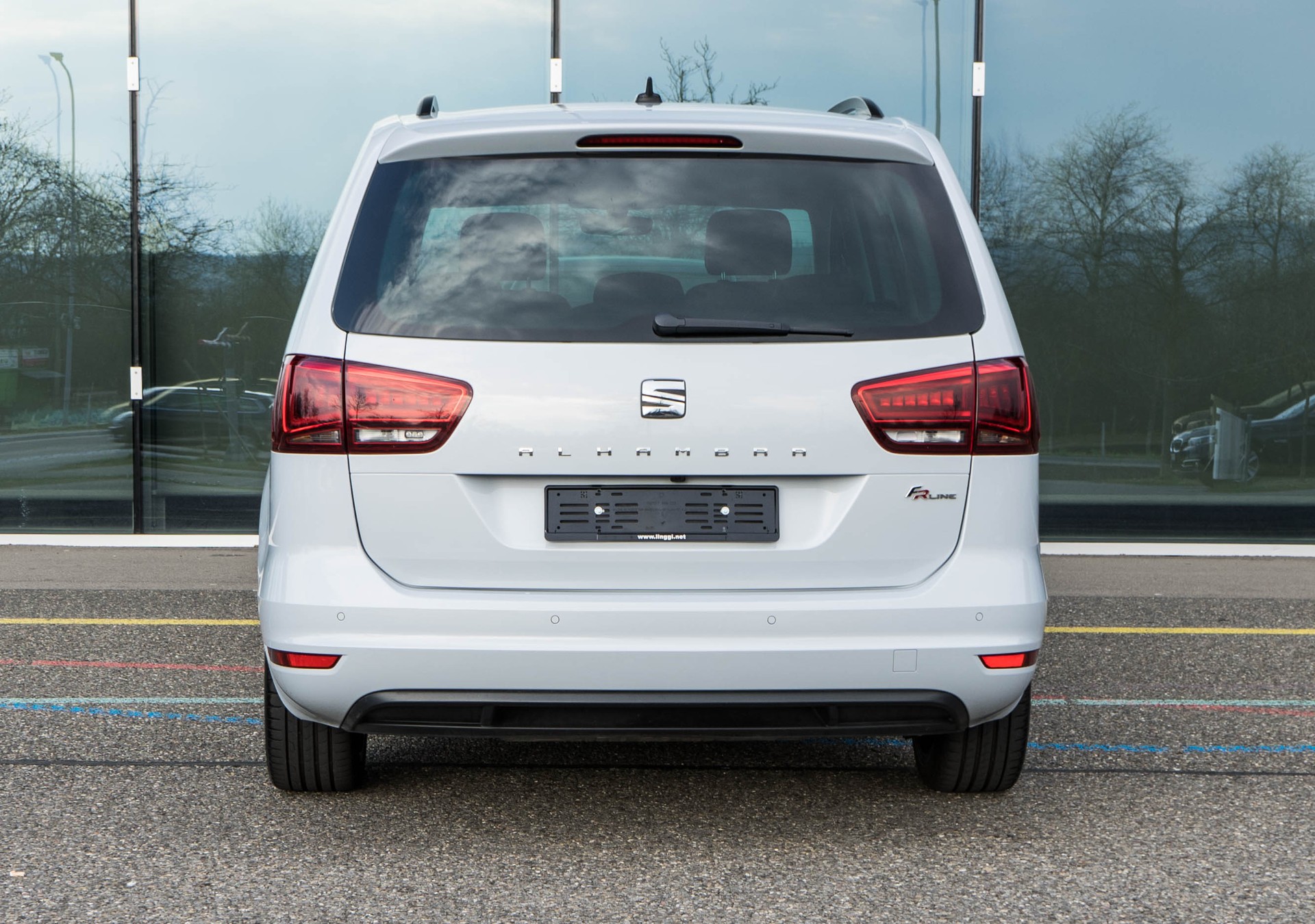 SEAT Alhambra 1.4 TSI FR Line DSG 7 PLÄTZER-image-9