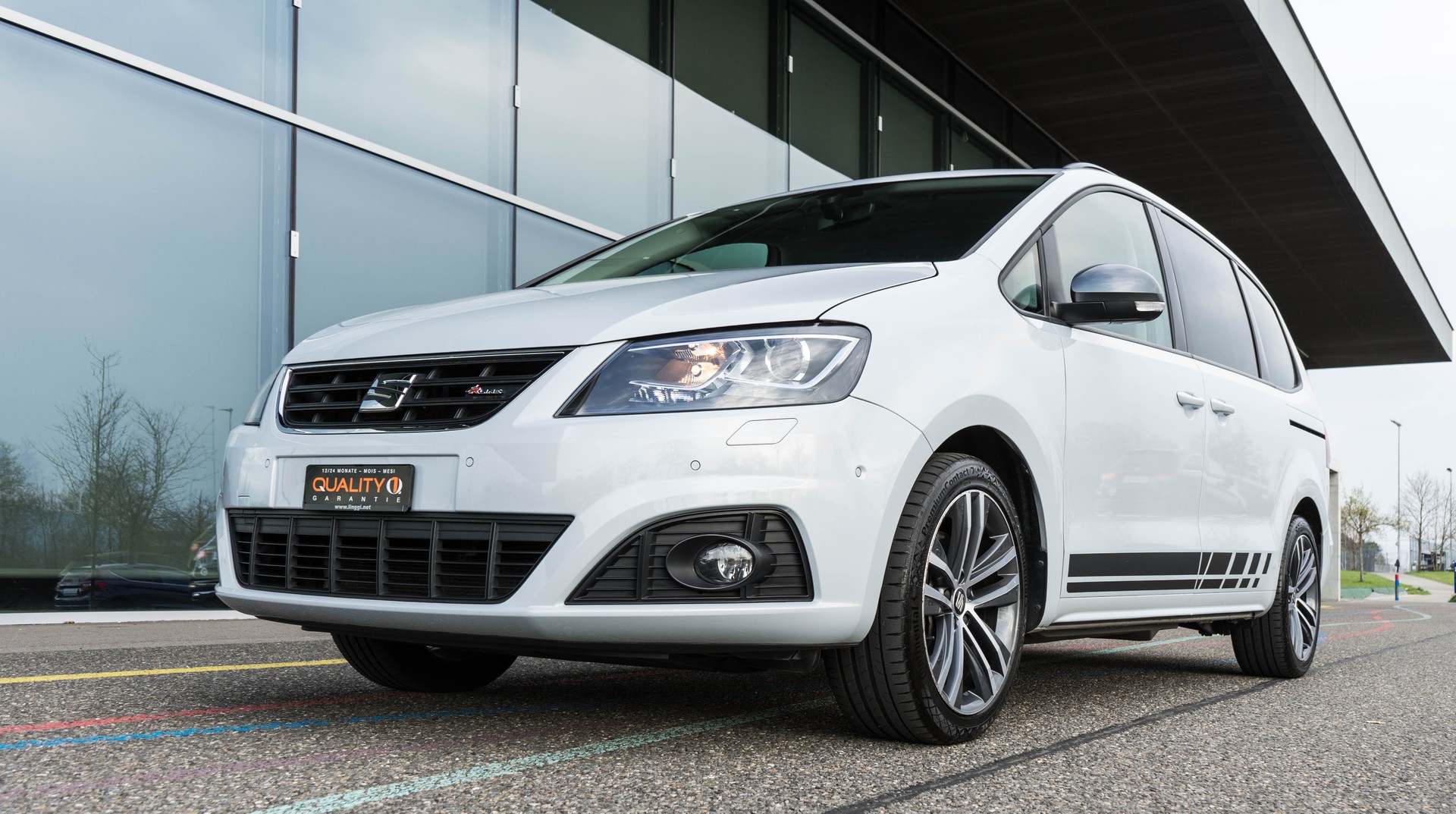 SEAT Alhambra 1.4 TSI FR Line DSG 7 PLÄTZER-image-5