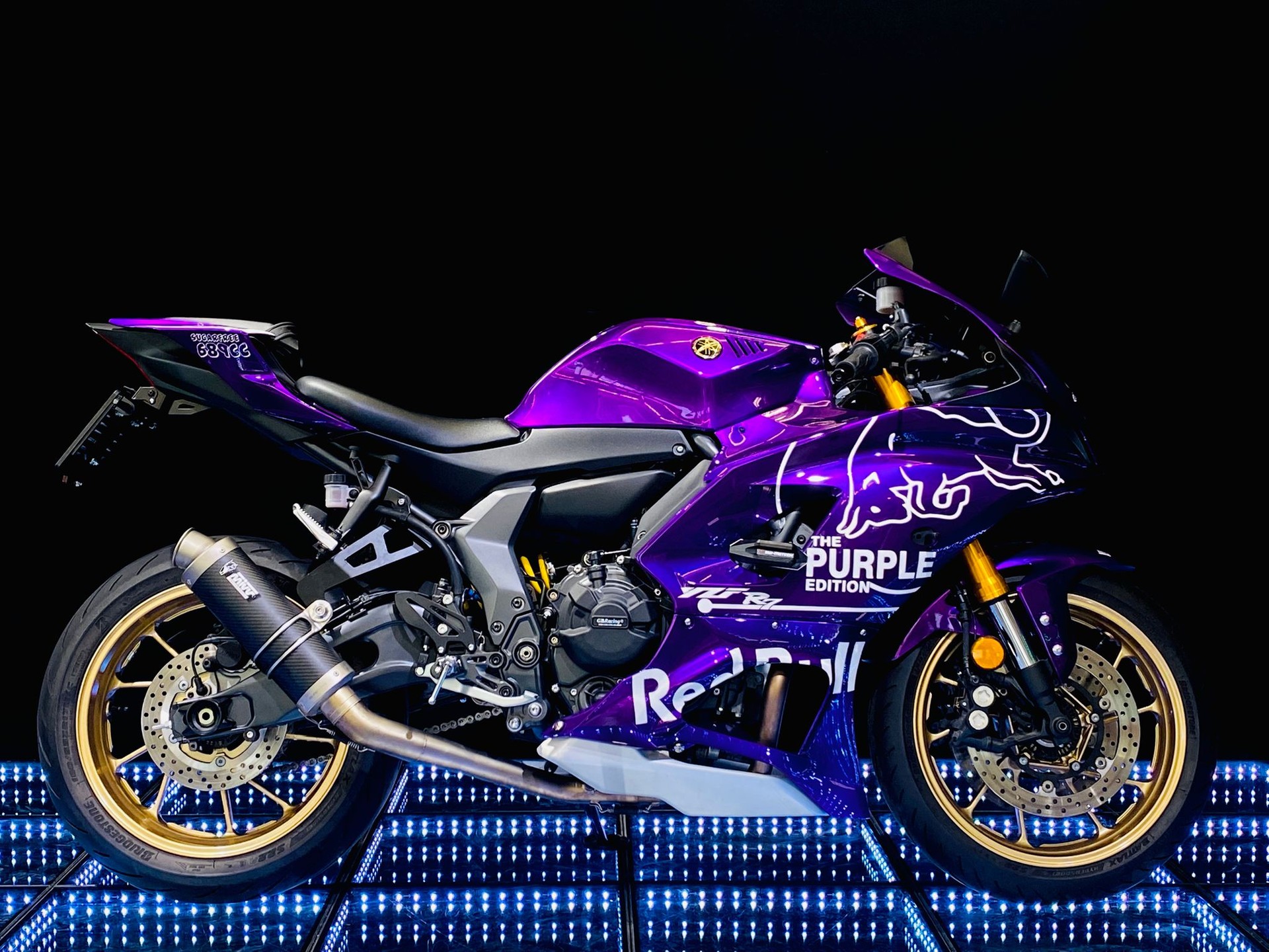 YAMAHA YZF-R7 Red Bull Purple Edt. (35kW)-showroom-element-2