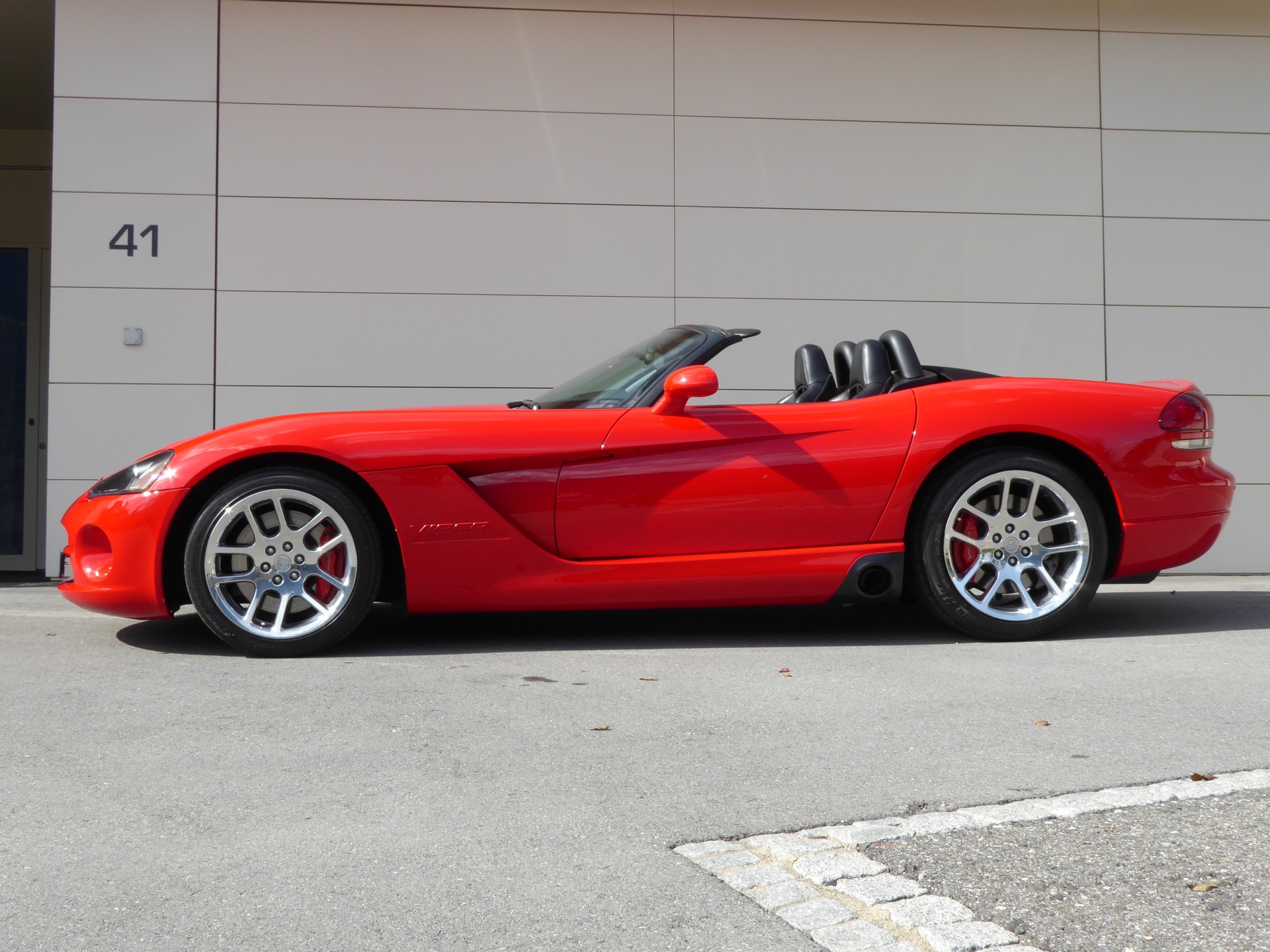 DODGE Viper SRT-10-image-4