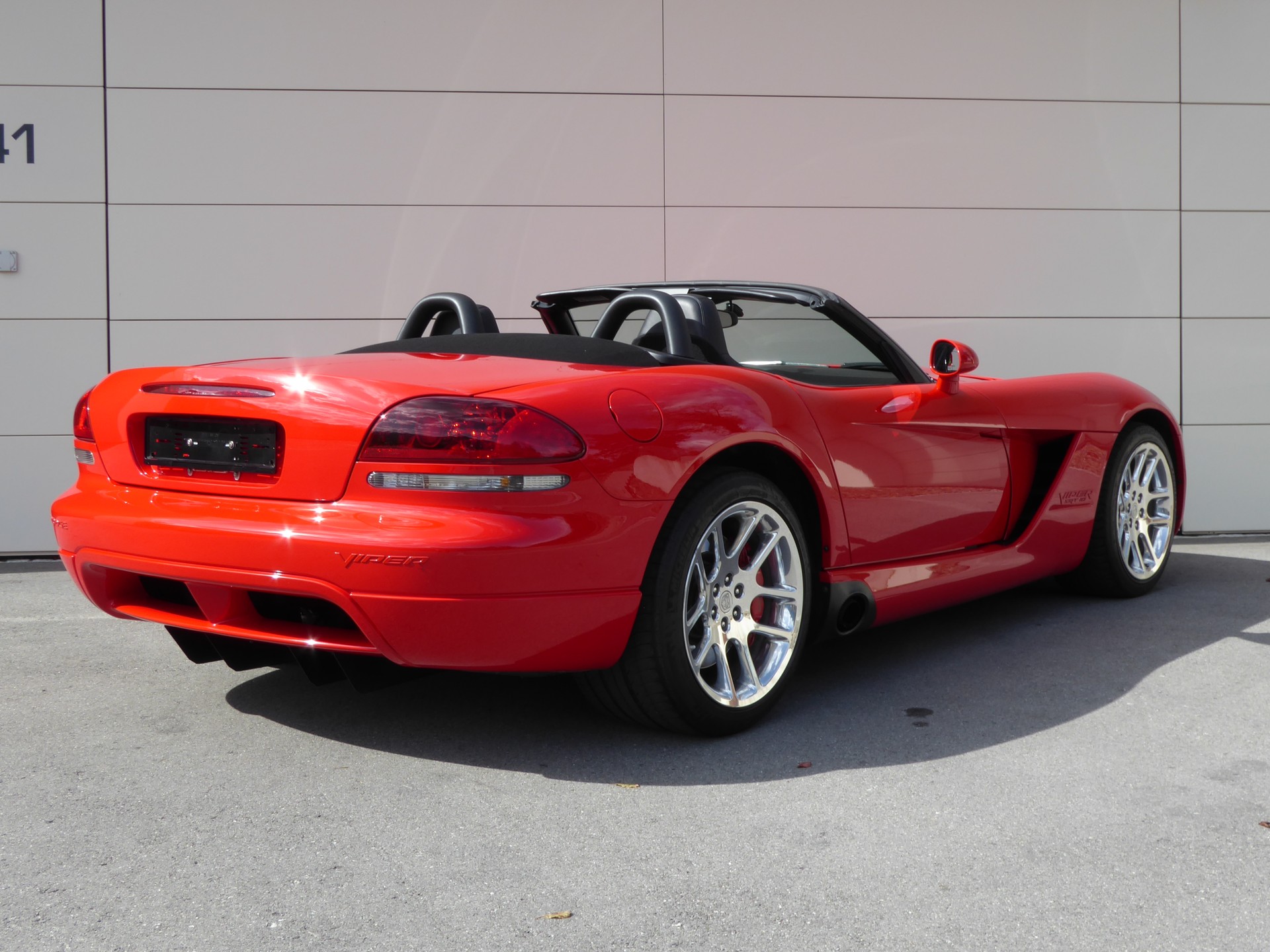 DODGE Viper SRT-10-image-5