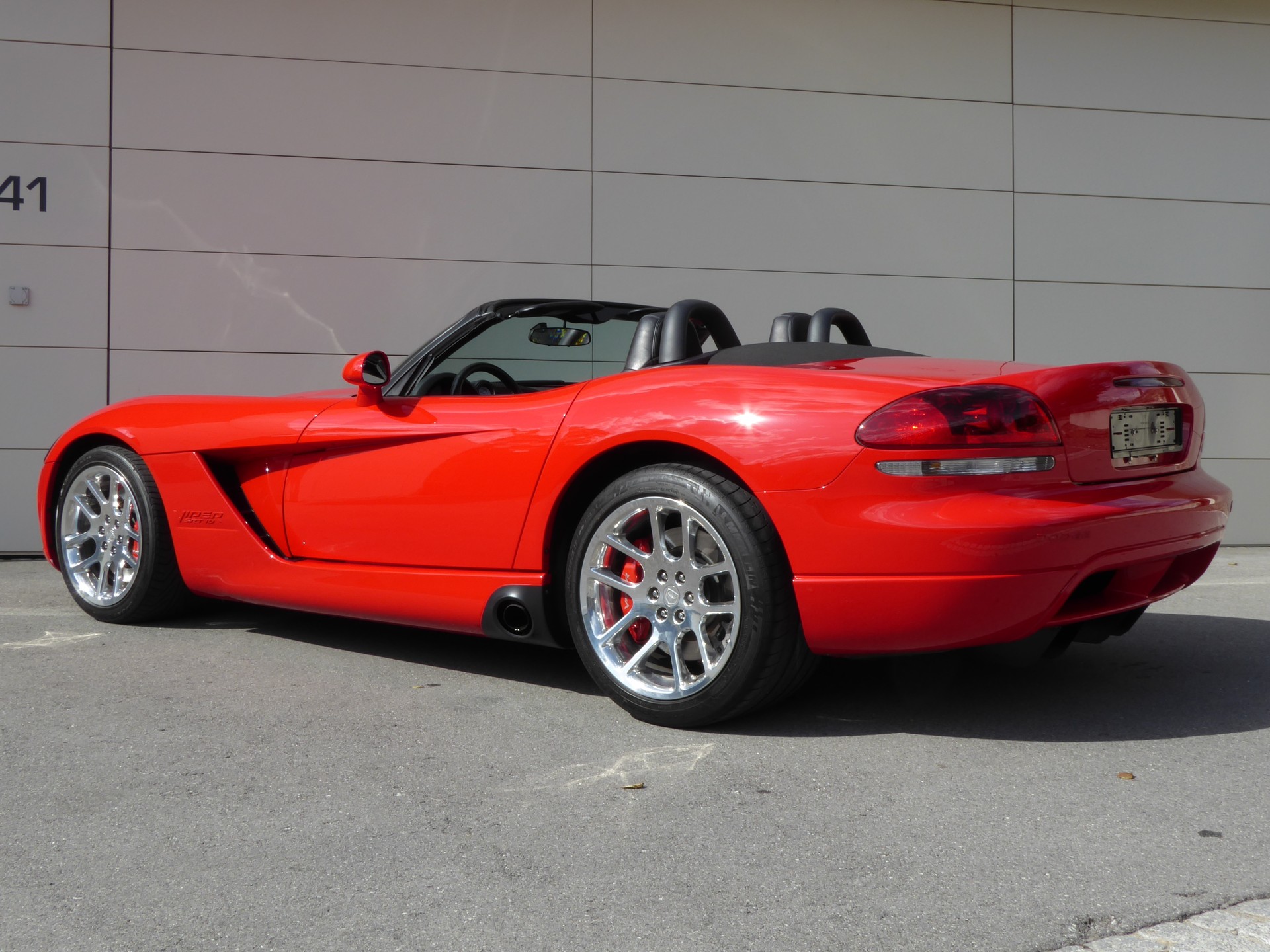 DODGE Viper SRT-10-image-7