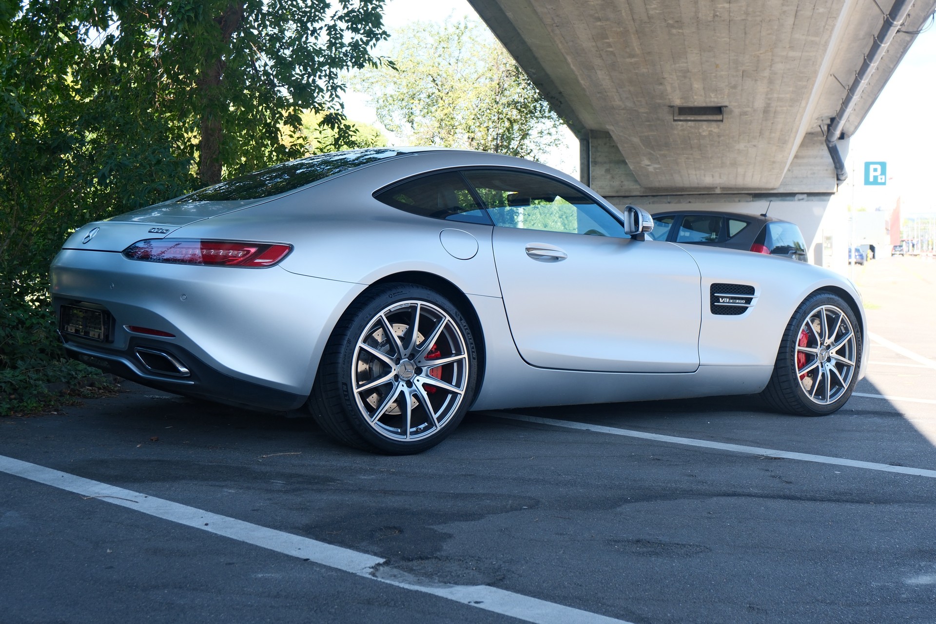 MERCEDES-BENZ AMG GT S-image-4