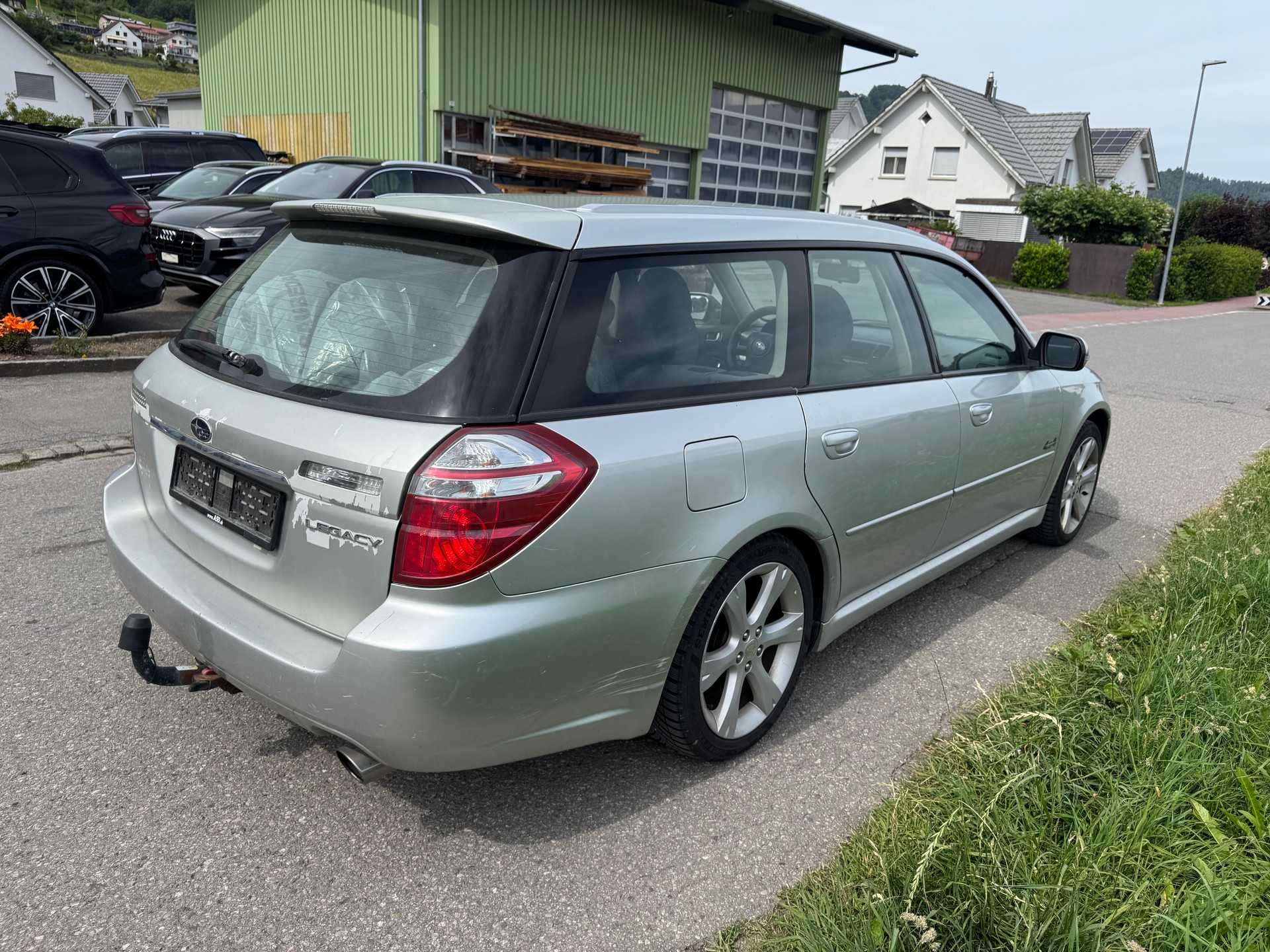 SUBARU Legacy 2.0R AWD Swiss-image-6