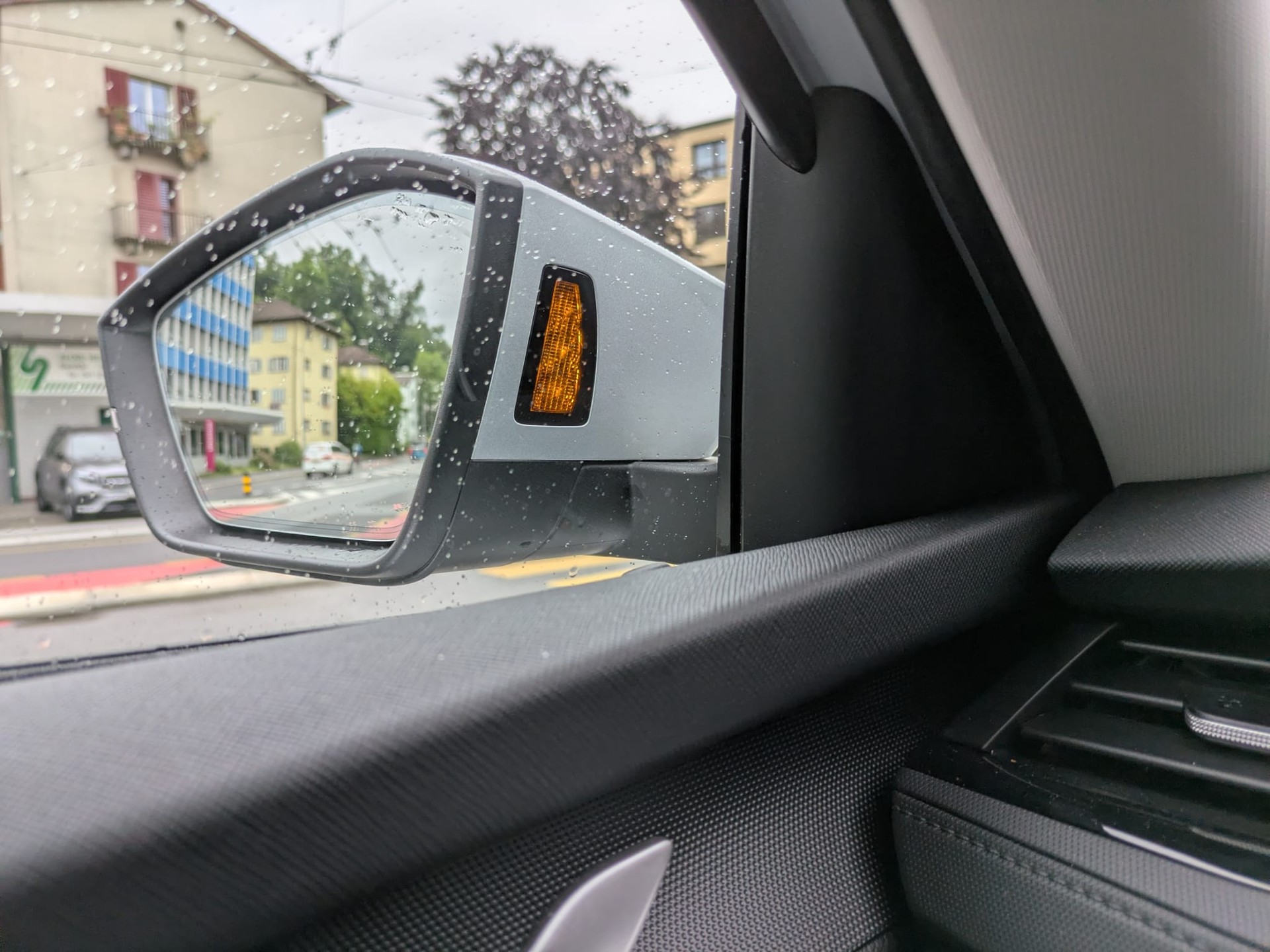SKODA Octavia Combi 1.5 TSI mHEV DSG Essence-image-20