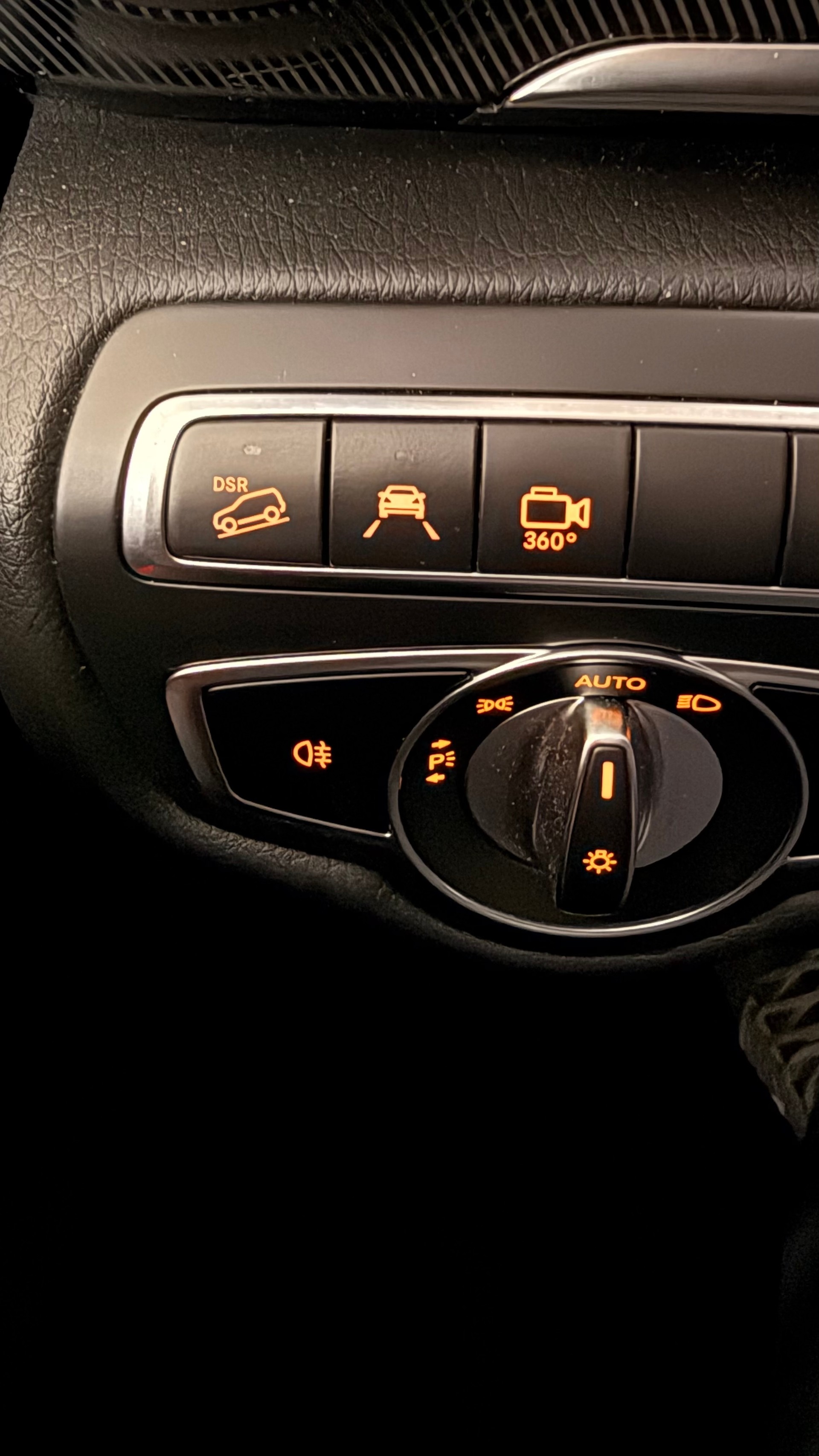 MERCEDES-BENZ V 220 d lang 4matic 9G-Tronic-image-4