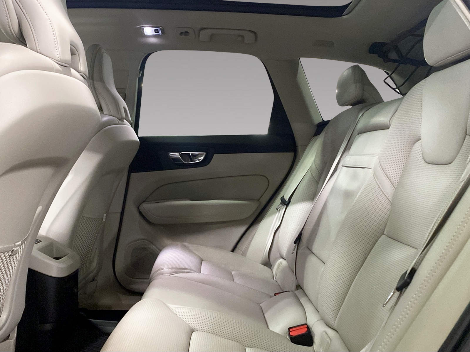 VOLVO XC60 2.0 T8 TE Inscription eAWD-image-7