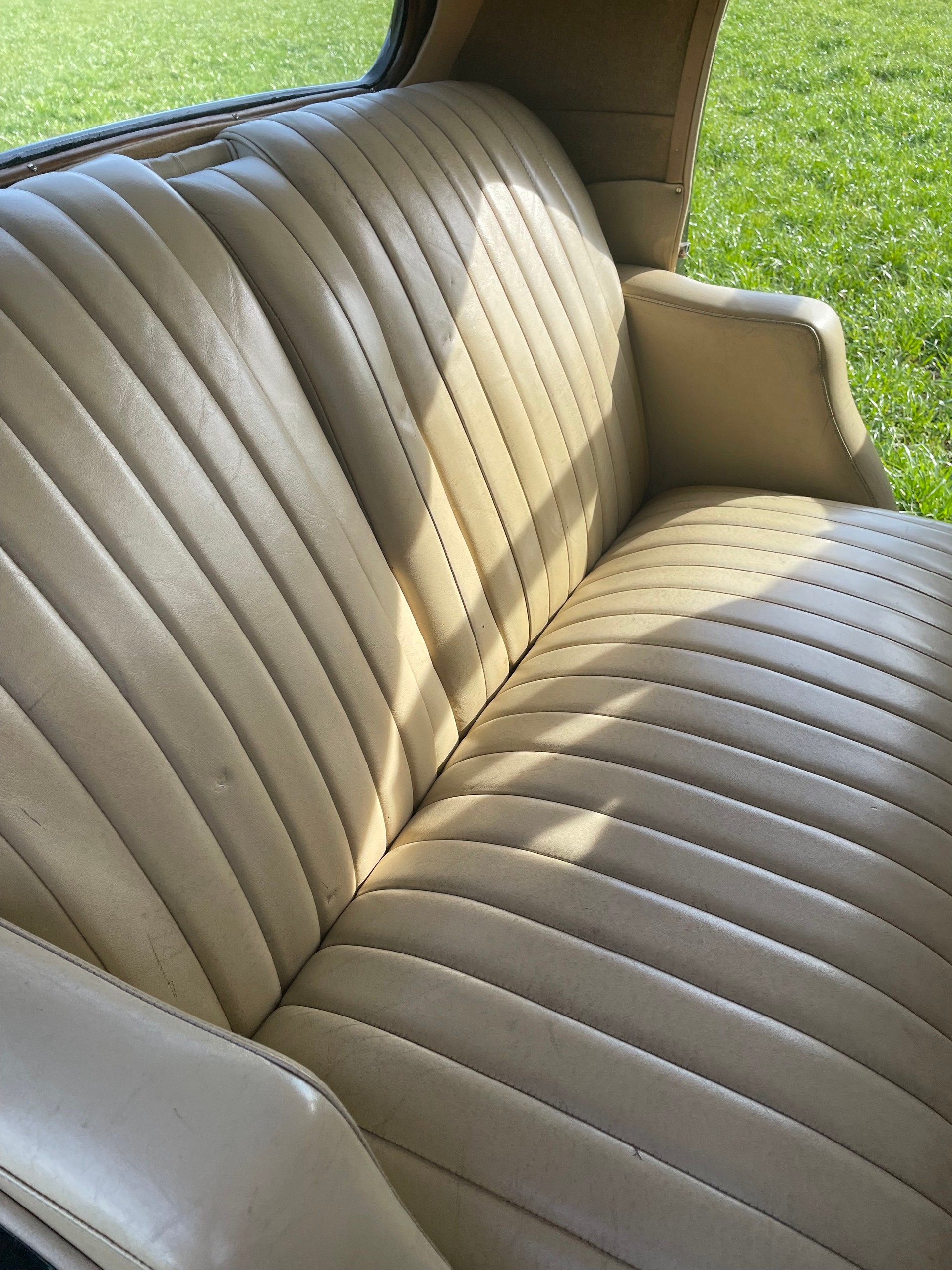 BENTLEY-image-4