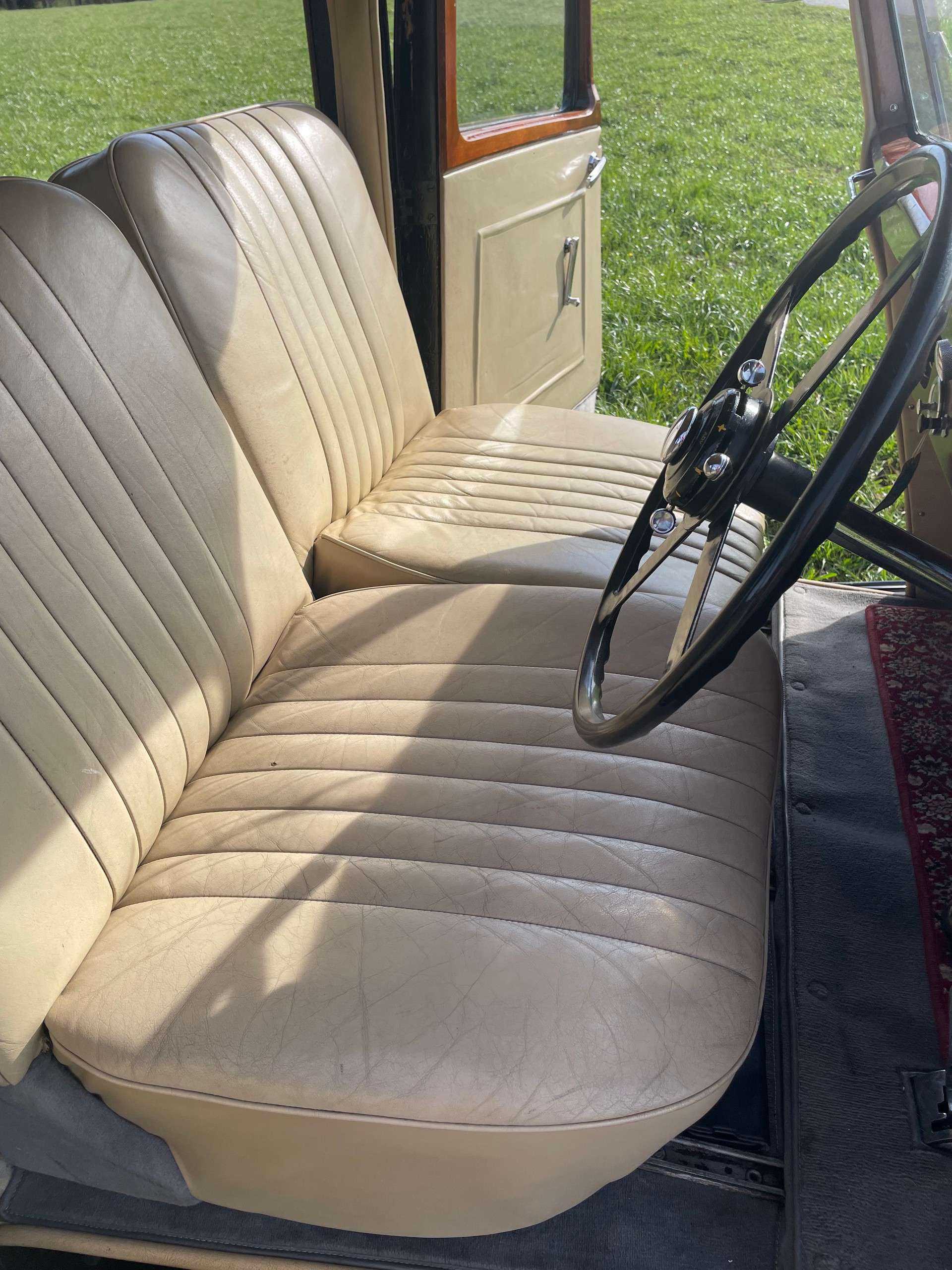 BENTLEY-image-3