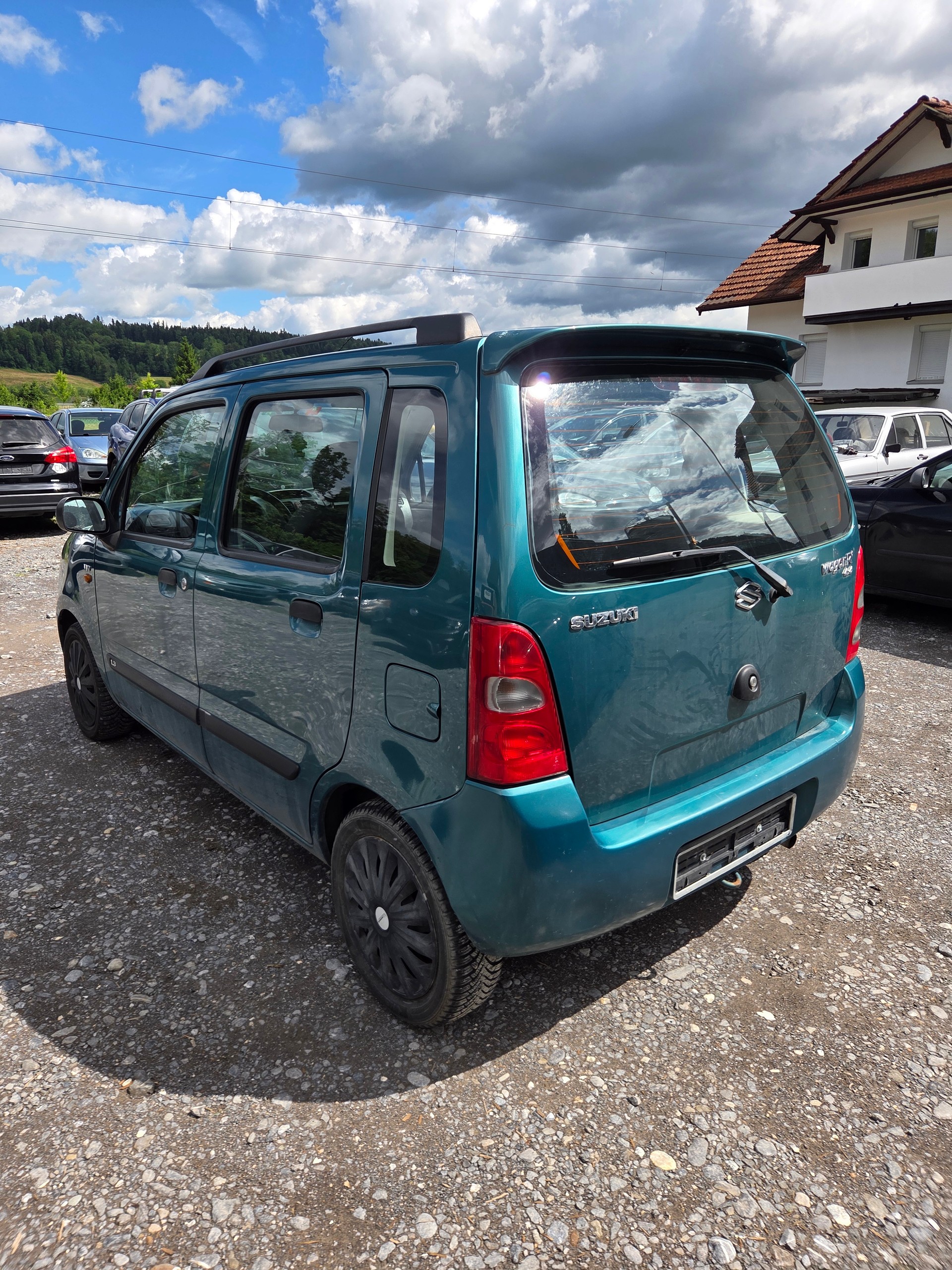 SUZUKI Wagon R+ 1.3 GL Top 4WD-image-3