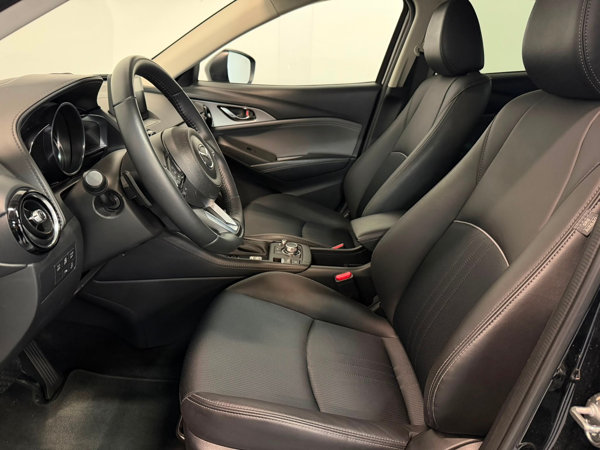 MAZDA CX-3 SKYACTIV-G 150 Ambition Plus AWD Automat-image-19