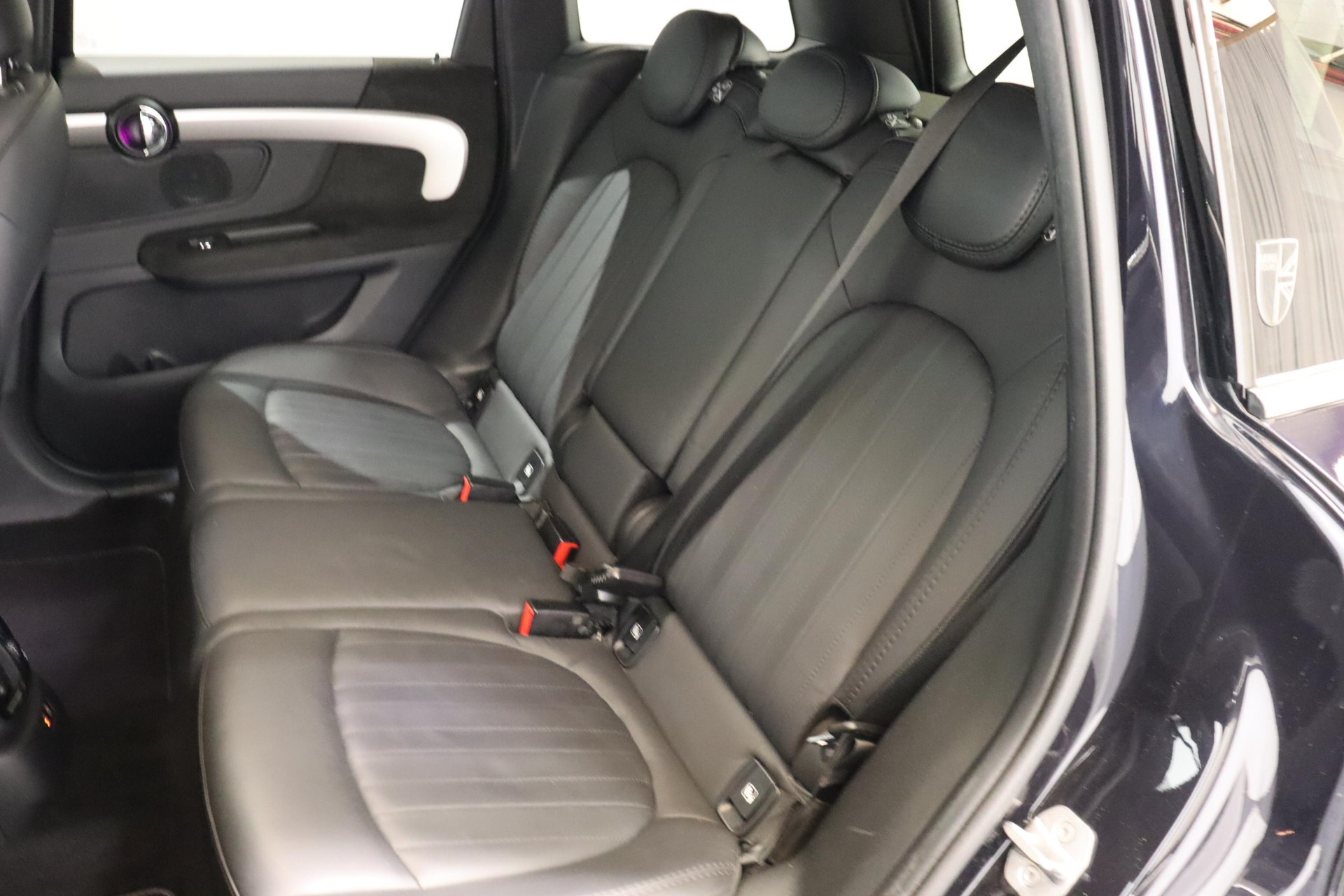 MINI Countryman F60 1.5i Cooper S E ALL4-image-10