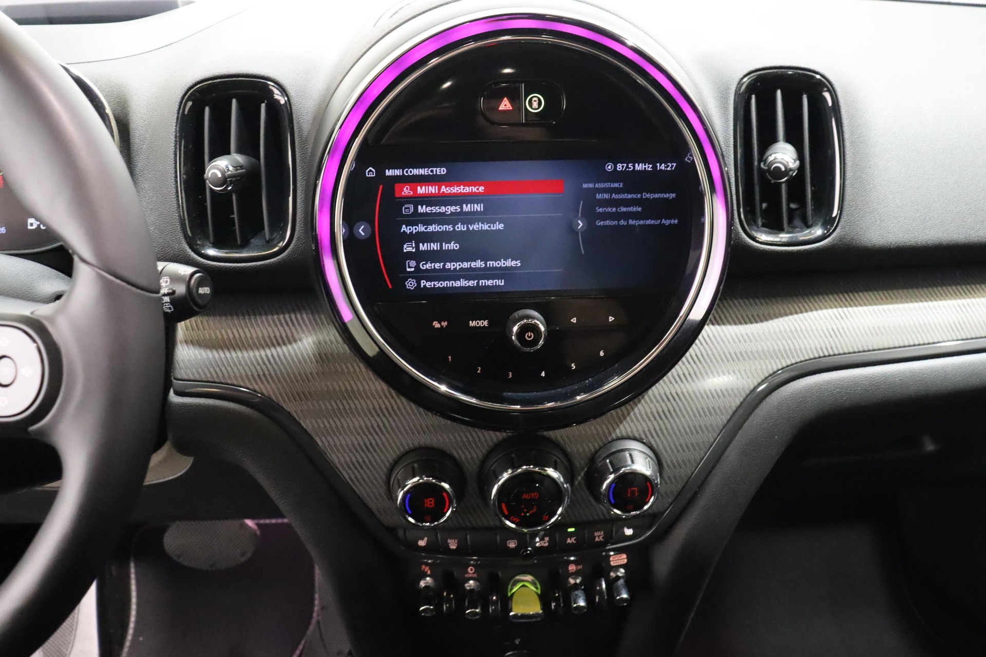 MINI Countryman F60 1.5i Cooper S E ALL4-image-17