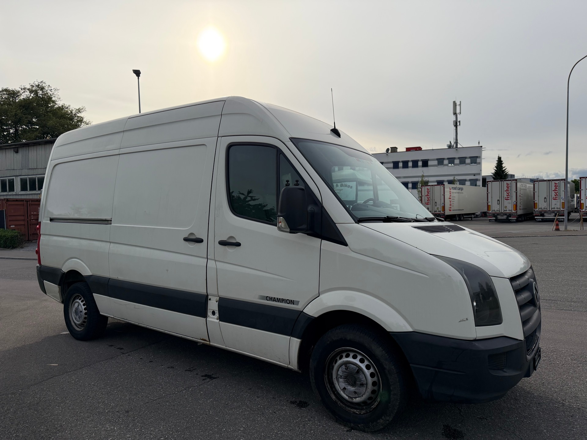 VW Crafter 35 2.5 BlueTDI 109 PS-image-0