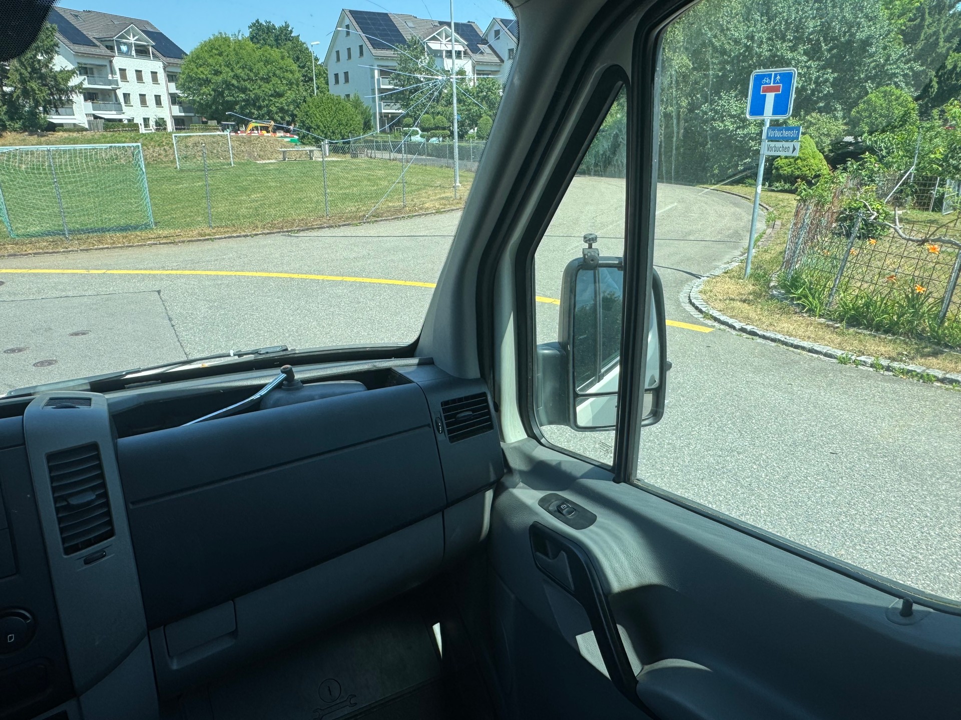 VW Crafter 35 2.5 BlueTDI 109 PS-image-13