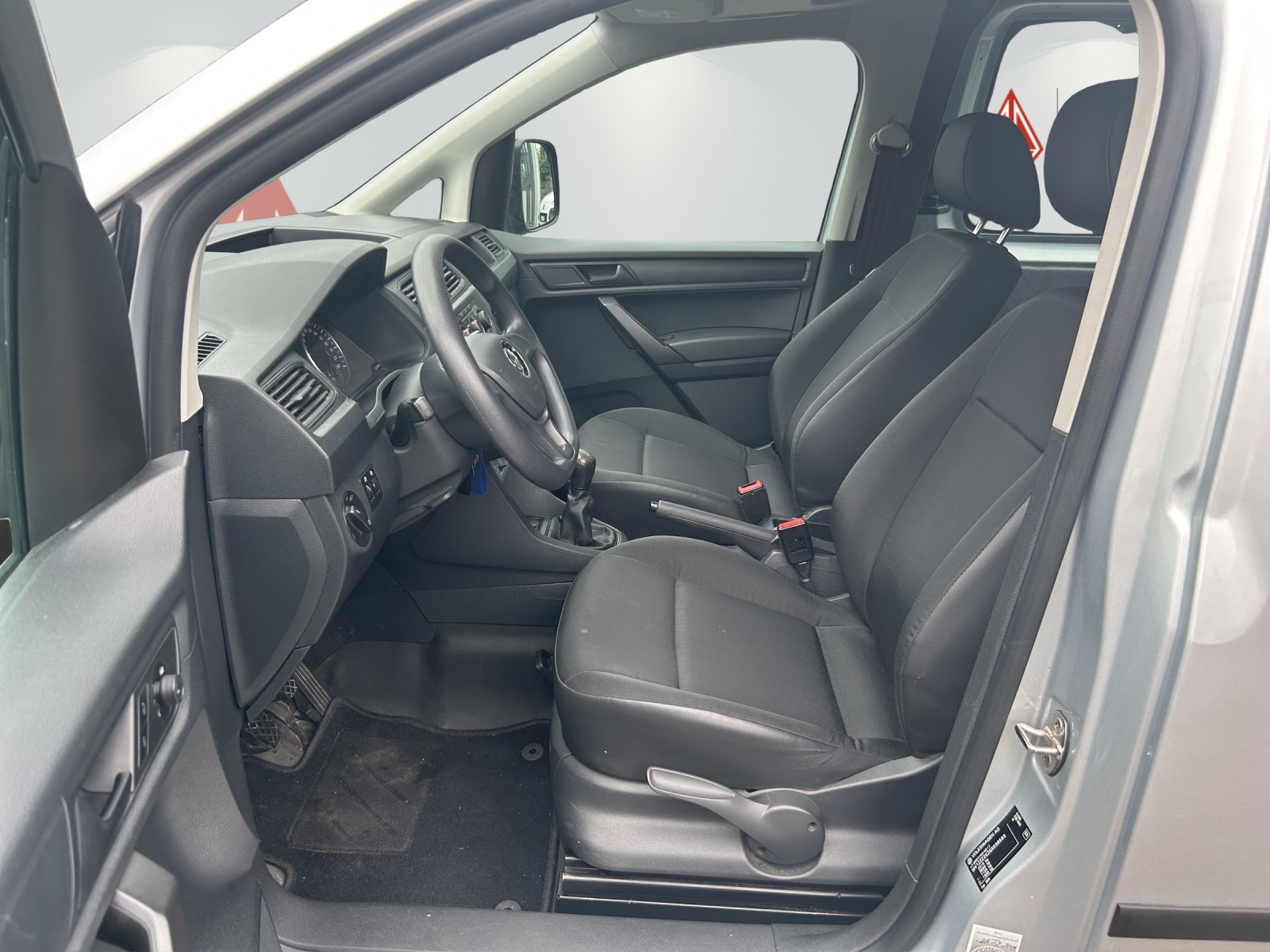 VW Caddy Maxi Kaw. 1.6 TDI GEOVAN-image-7