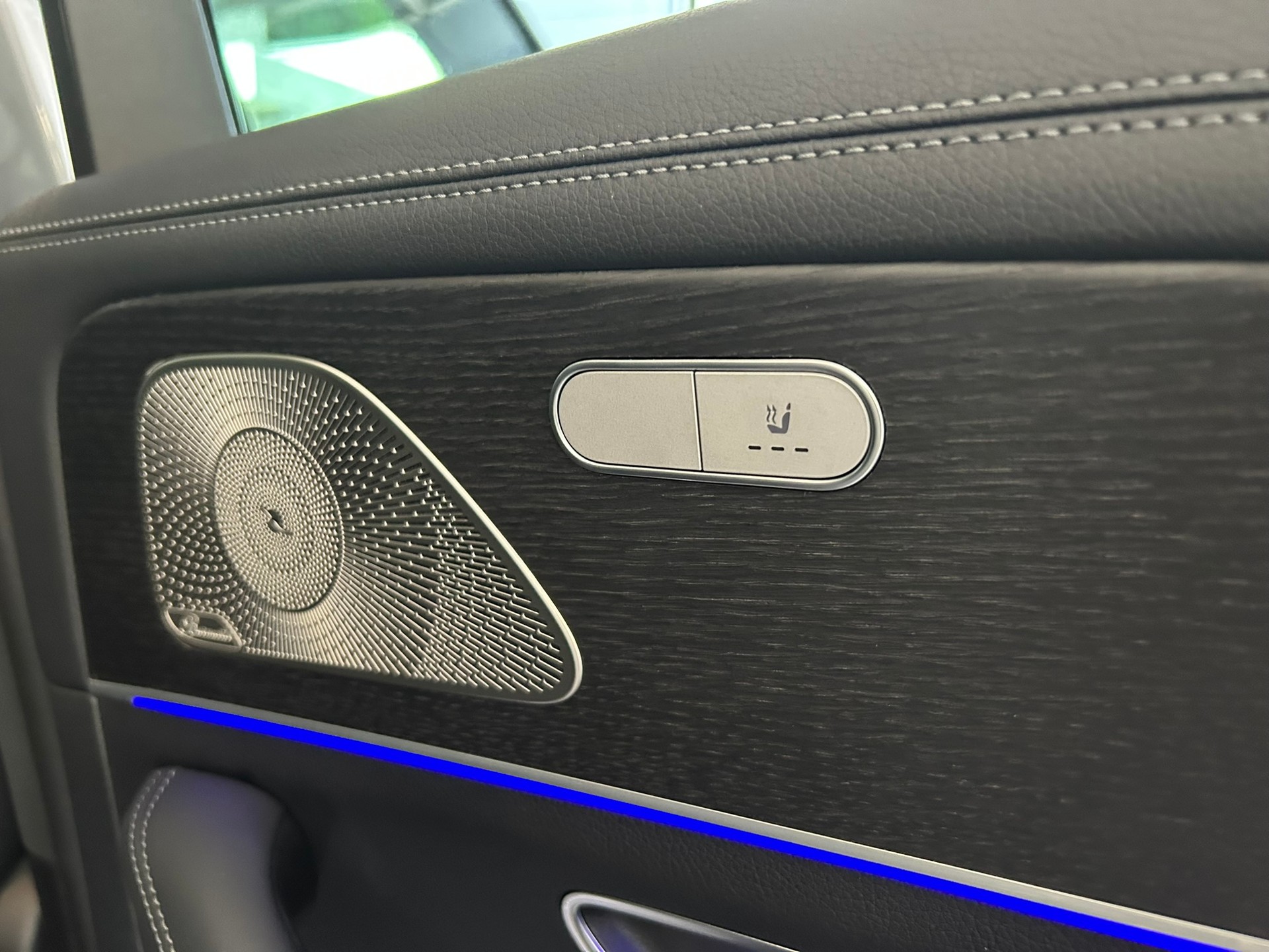 MERCEDES-BENZ GLE 450 4Matic AMG Line 9G-Tronic-image-19