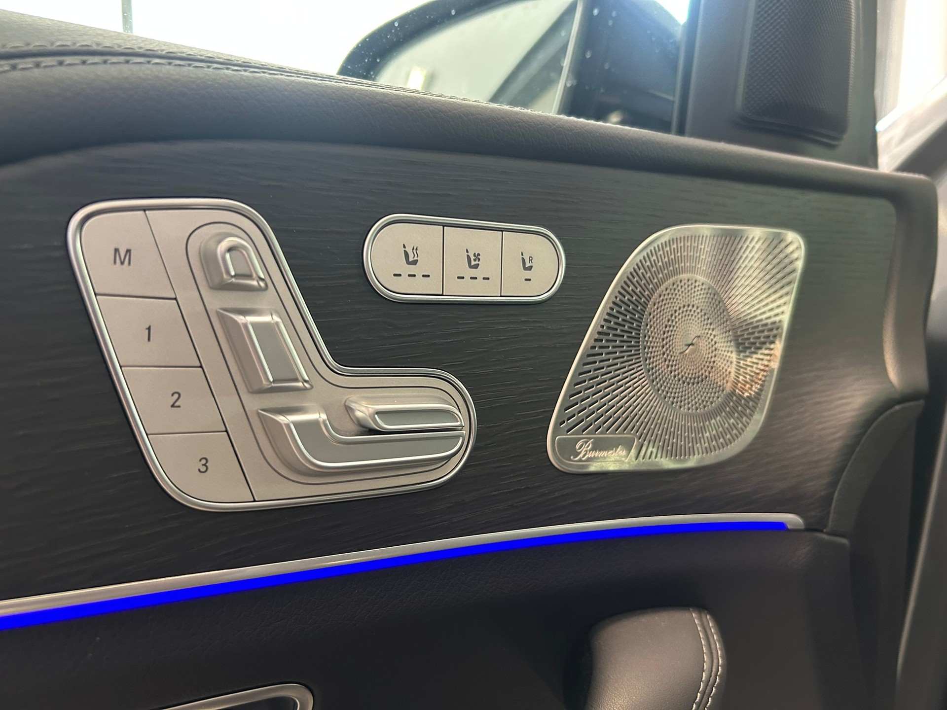 MERCEDES-BENZ GLE 450 4Matic AMG Line 9G-Tronic-image-15
