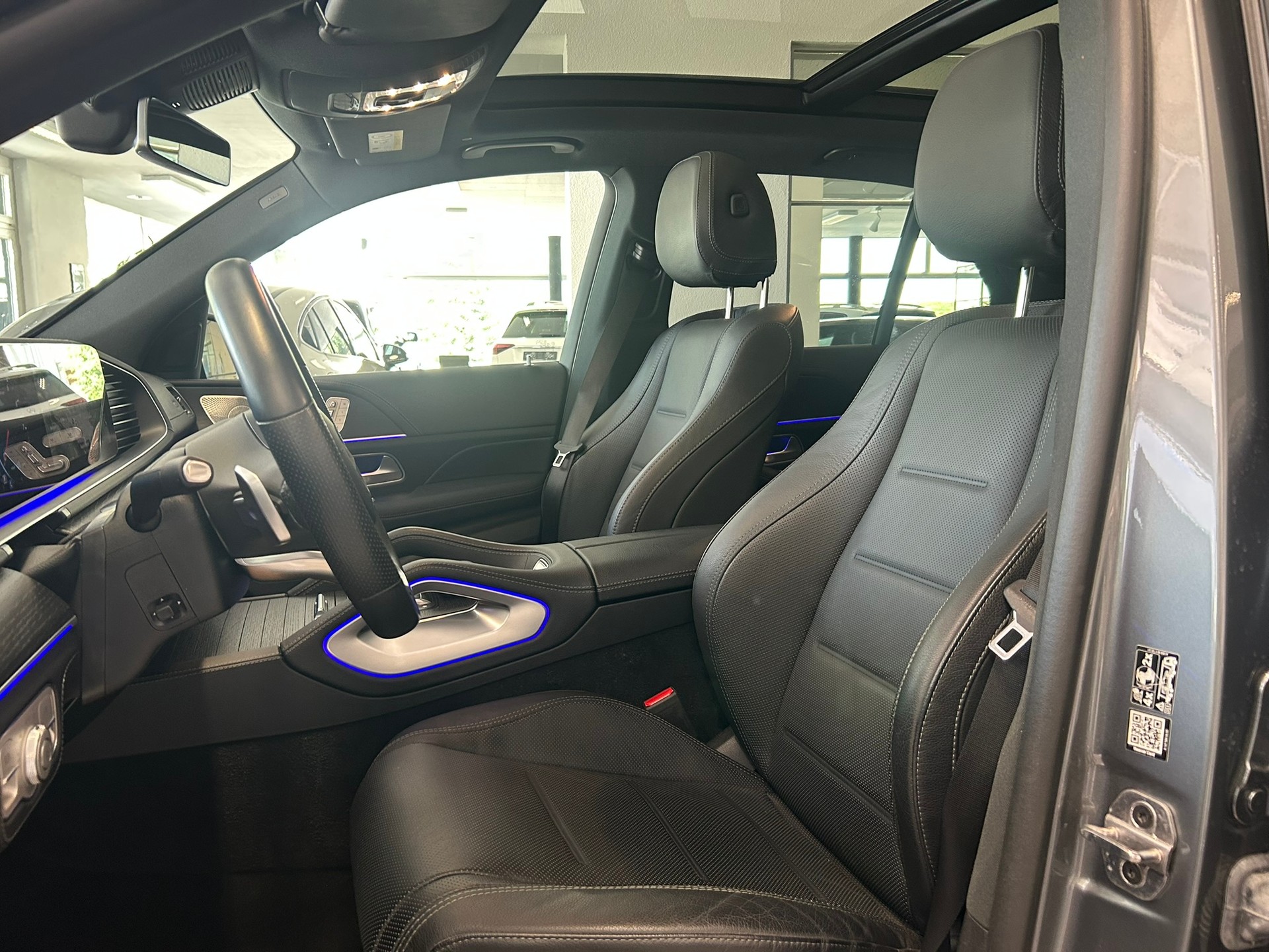 MERCEDES-BENZ GLE 450 4Matic AMG Line 9G-Tronic-image-9
