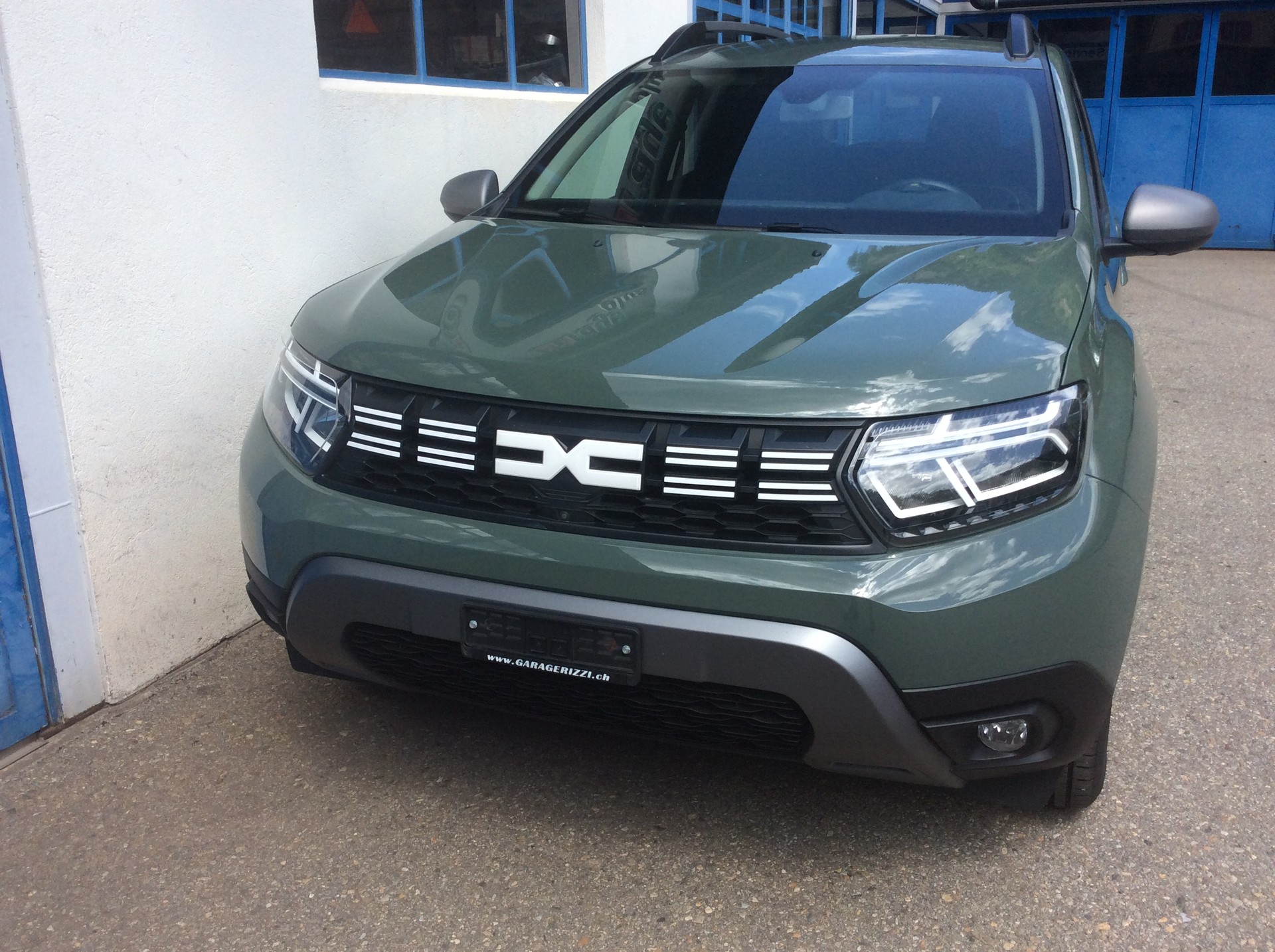 DACIA Duster TCe 150 Journey+ 4x4-image-0