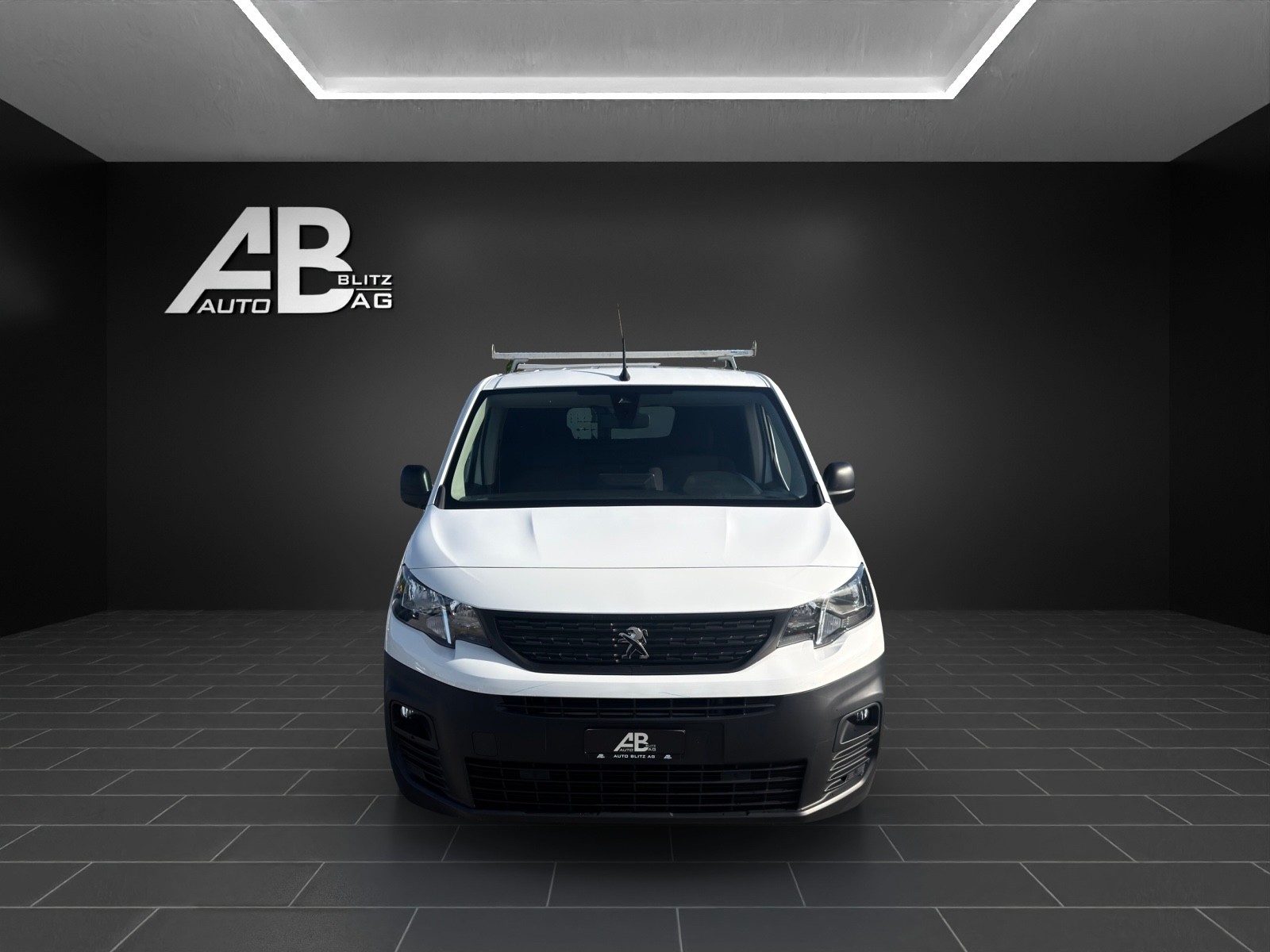 PEUGEOT Partner 1.5 Blue HDi s/s Premium Long 1000kg L2H1 inkl. Sortimo Gestell-image-0