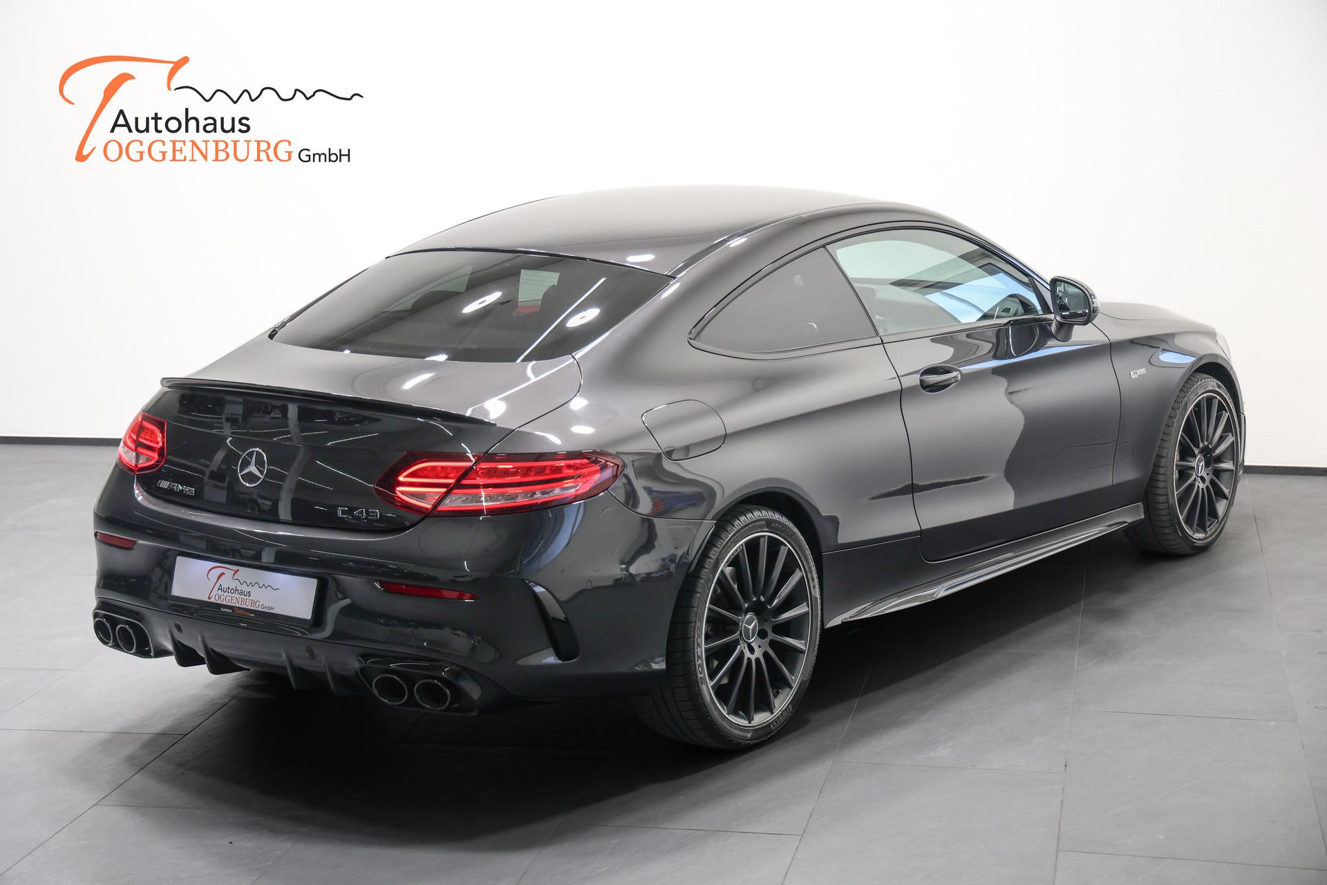 MERCEDES-BENZ C 43 AMG 4Matic Speedshift TCT 9G *CH-Fahrzeug*AMG Performance Abgasanlage*-image-9