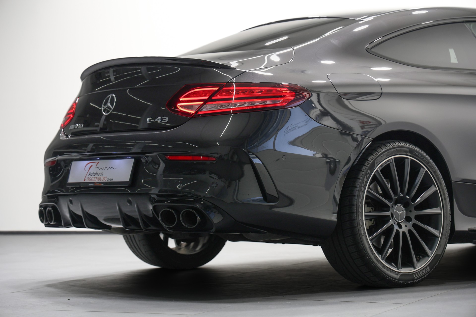 MERCEDES-BENZ C 43 AMG 4Matic Speedshift TCT 9G *CH-Fahrzeug*AMG Performance Abgasanlage*-image-10