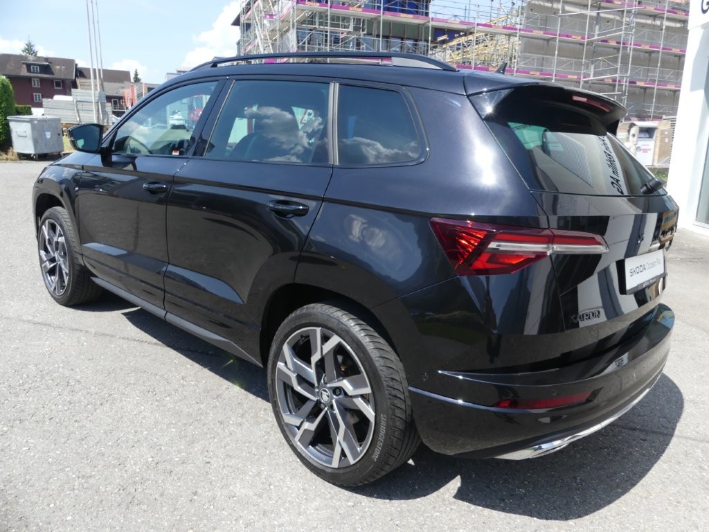 SKODA Karoq 2.0 TSI SportLine 4x4 DSG-image-1