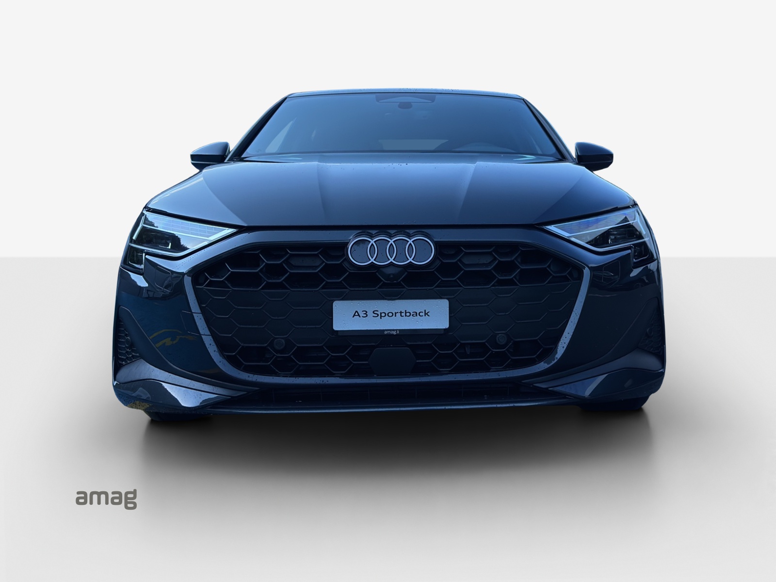 AUDI A3 Sportback TFSI 110 kW Attraction S tronic-image-6