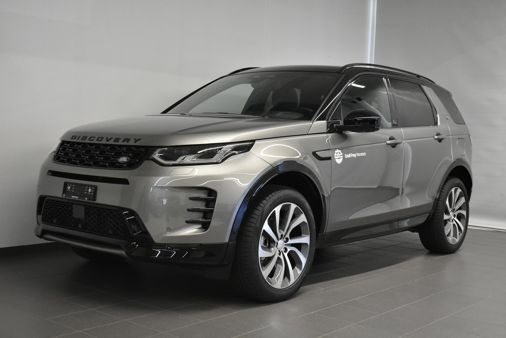 LAND ROVER Discovery Sport 1.5 T 270e Dynamic HSE-image-1