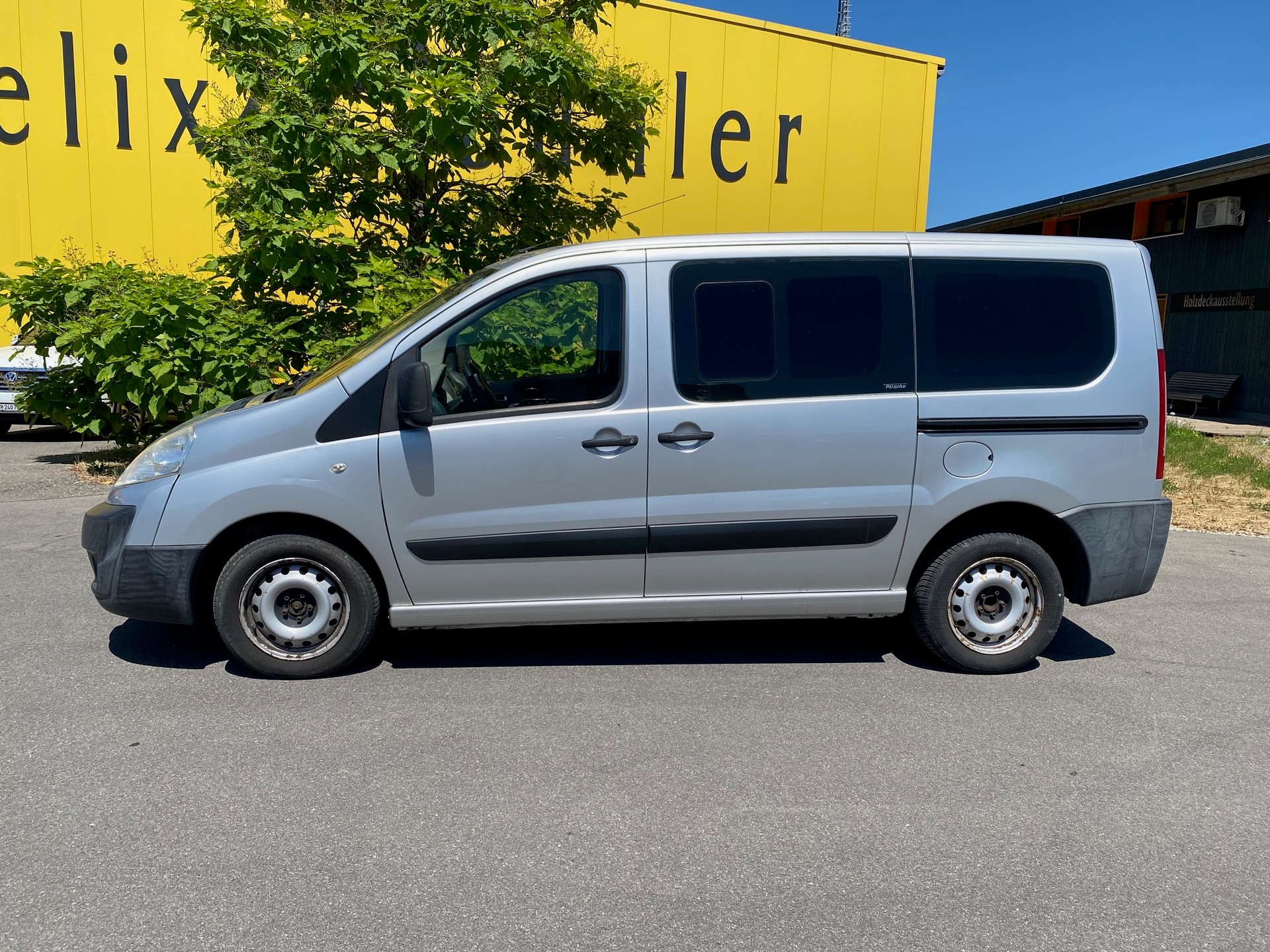 CITROEN 2.0 HDi 122 9P Loisirs-image-0