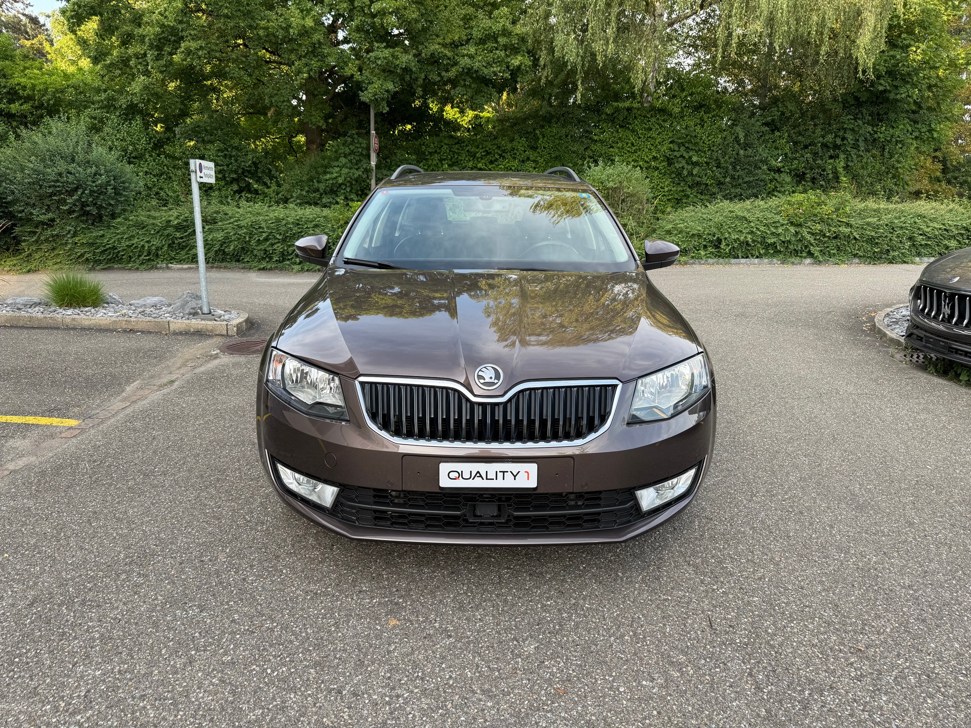 SKODA Octavia Combi 1.8 TSI Ambition 4x4 DSG-image-1