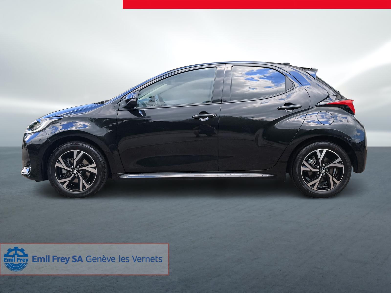 TOYOTA Yaris 1.5 VVT-i HSD Trend-image-3