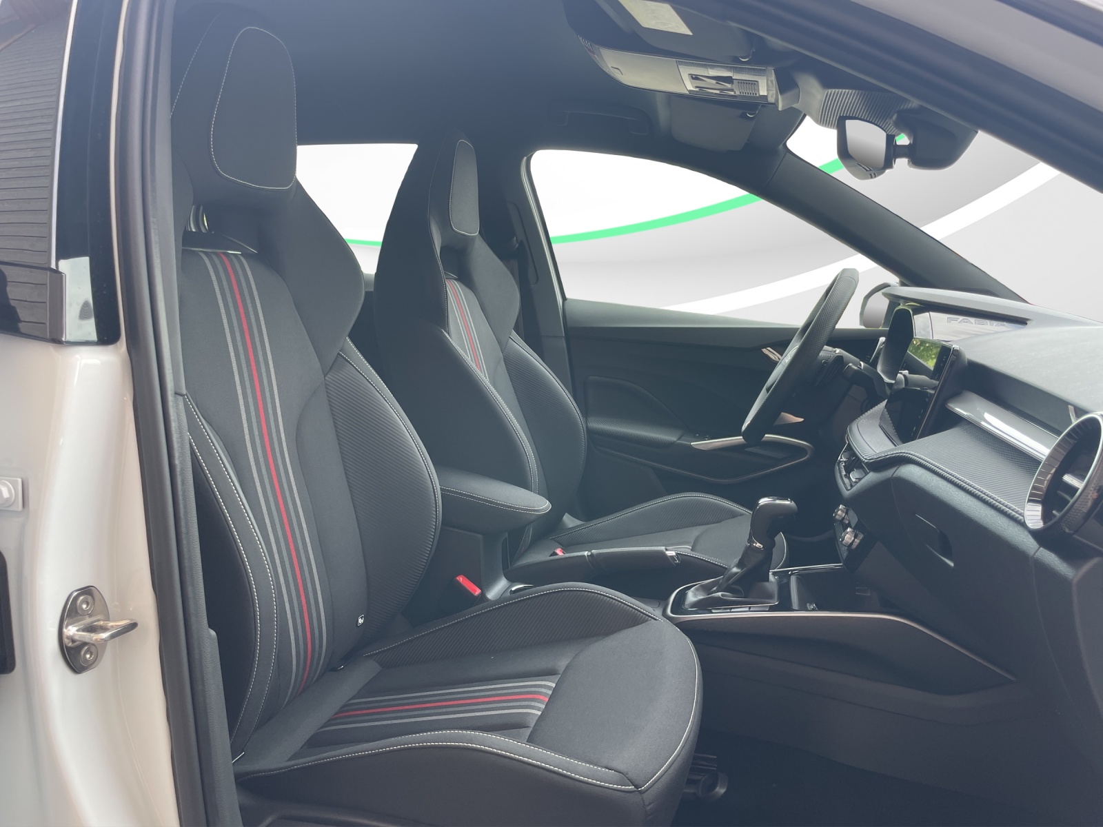 SKODA Fabia 1.5 TSI Motorsport DSG-image-12