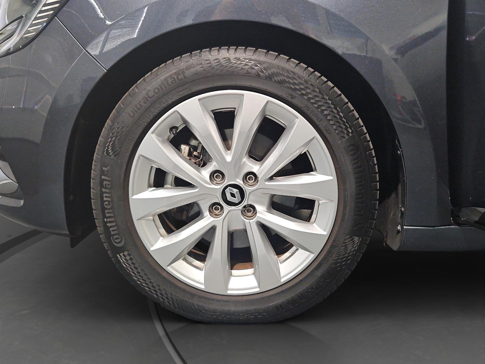 RENAULT Clio 1.6 E-Tech Intens-image-24