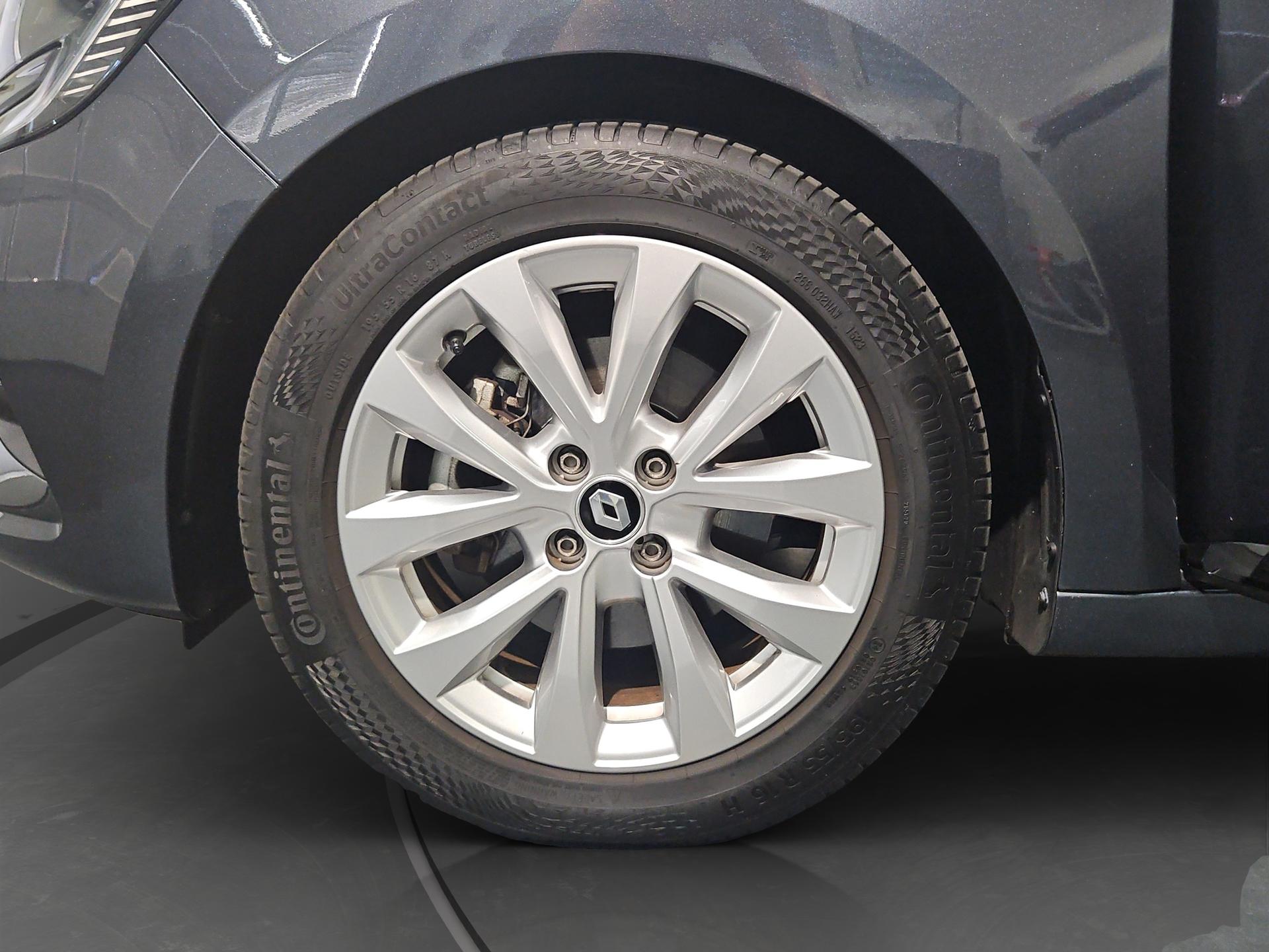 RENAULT Clio 1.6 E-Tech Intens-image-24