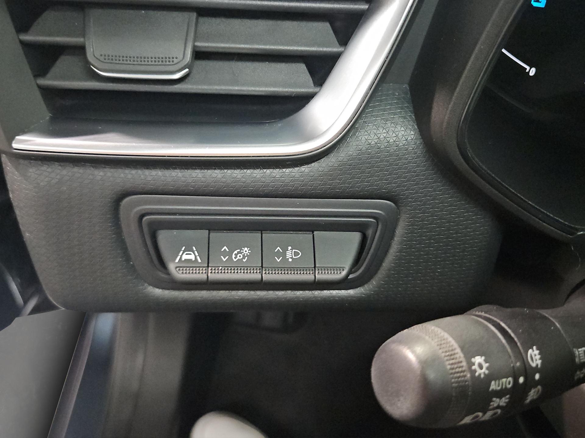 RENAULT Clio 1.6 E-Tech Intens-image-21