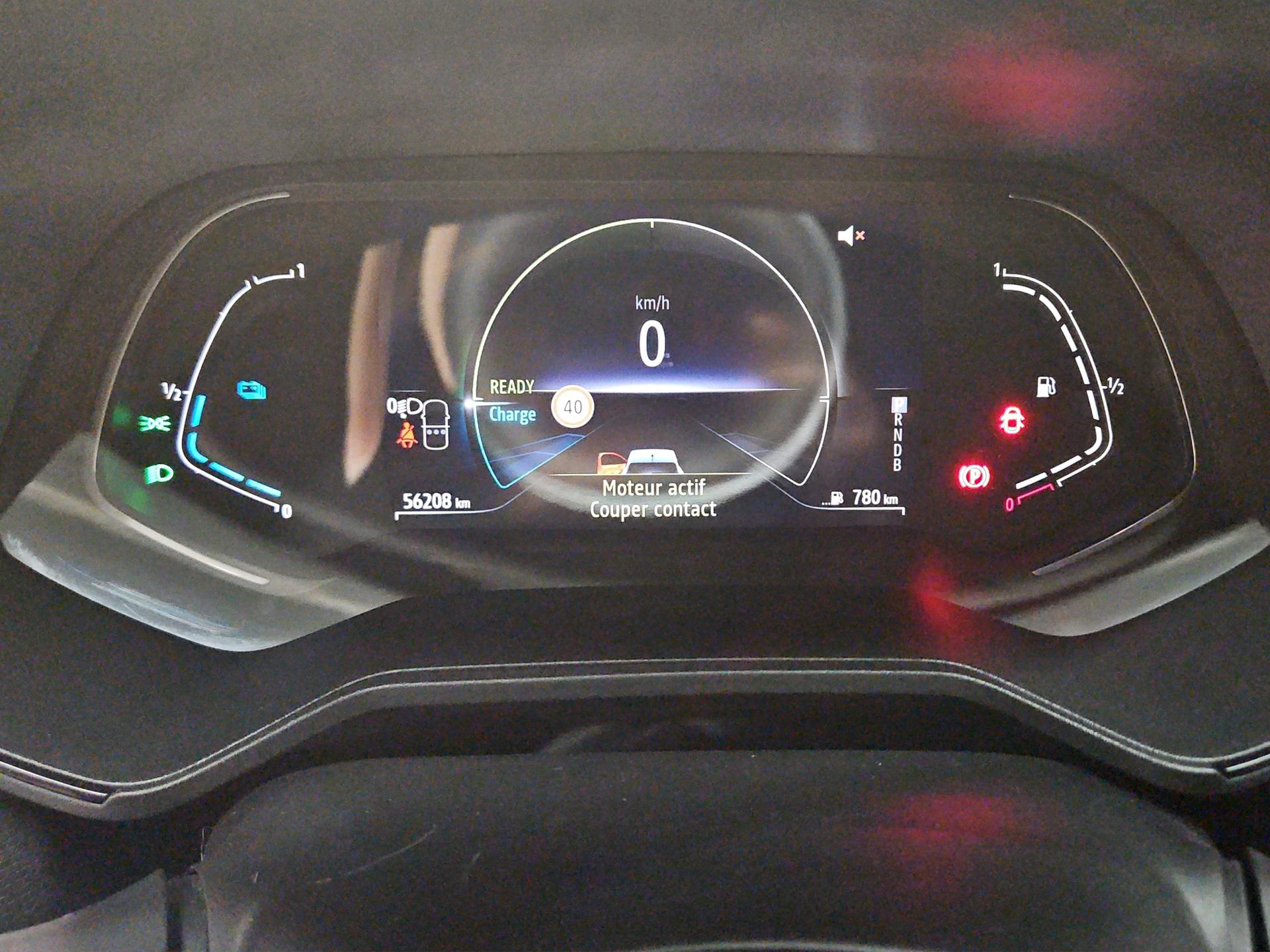 RENAULT Clio 1.6 E-Tech Intens-image-10