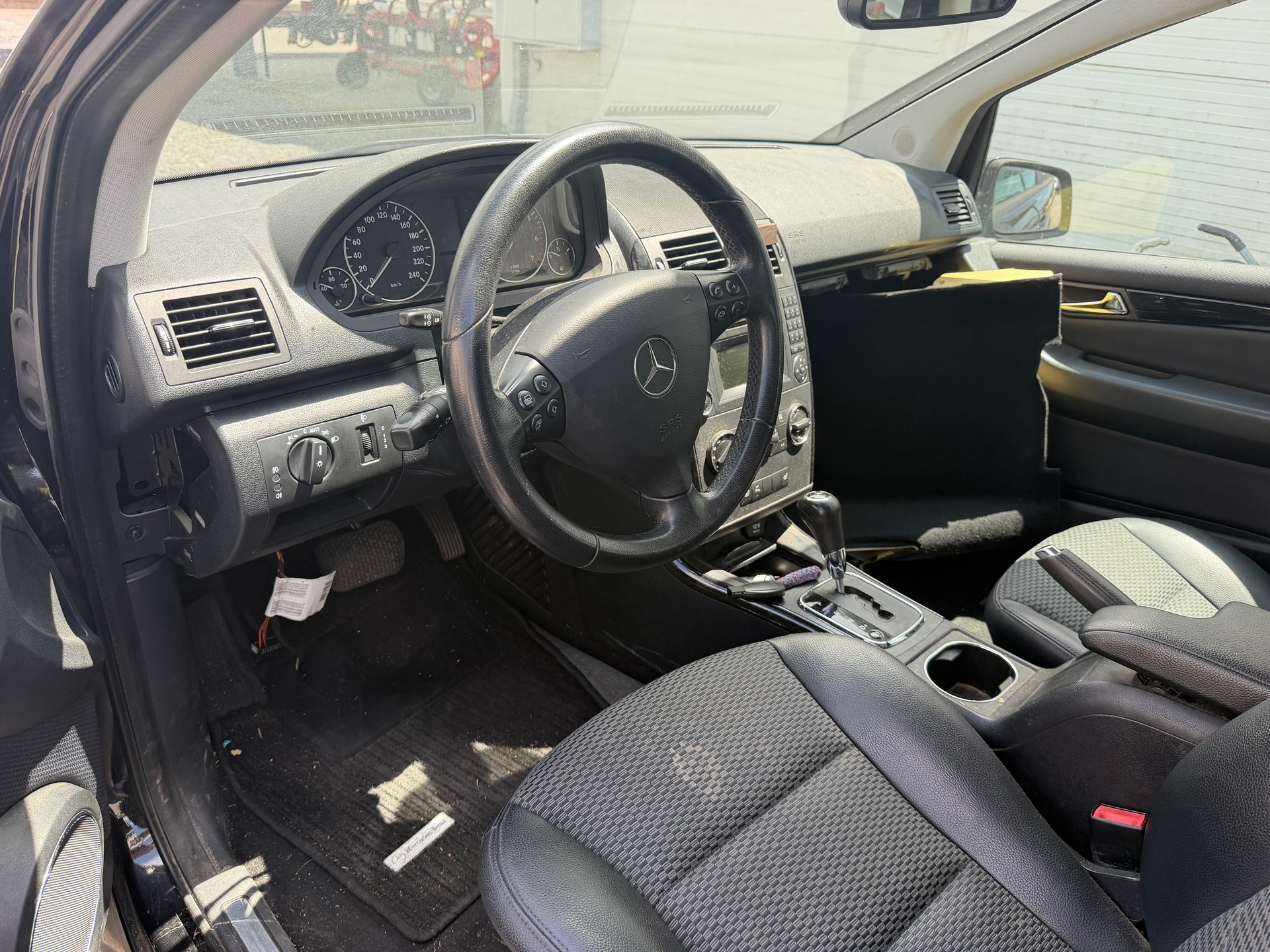 MERCEDES-BENZ A 180 (170) Avantgarde Autotronic-image-6