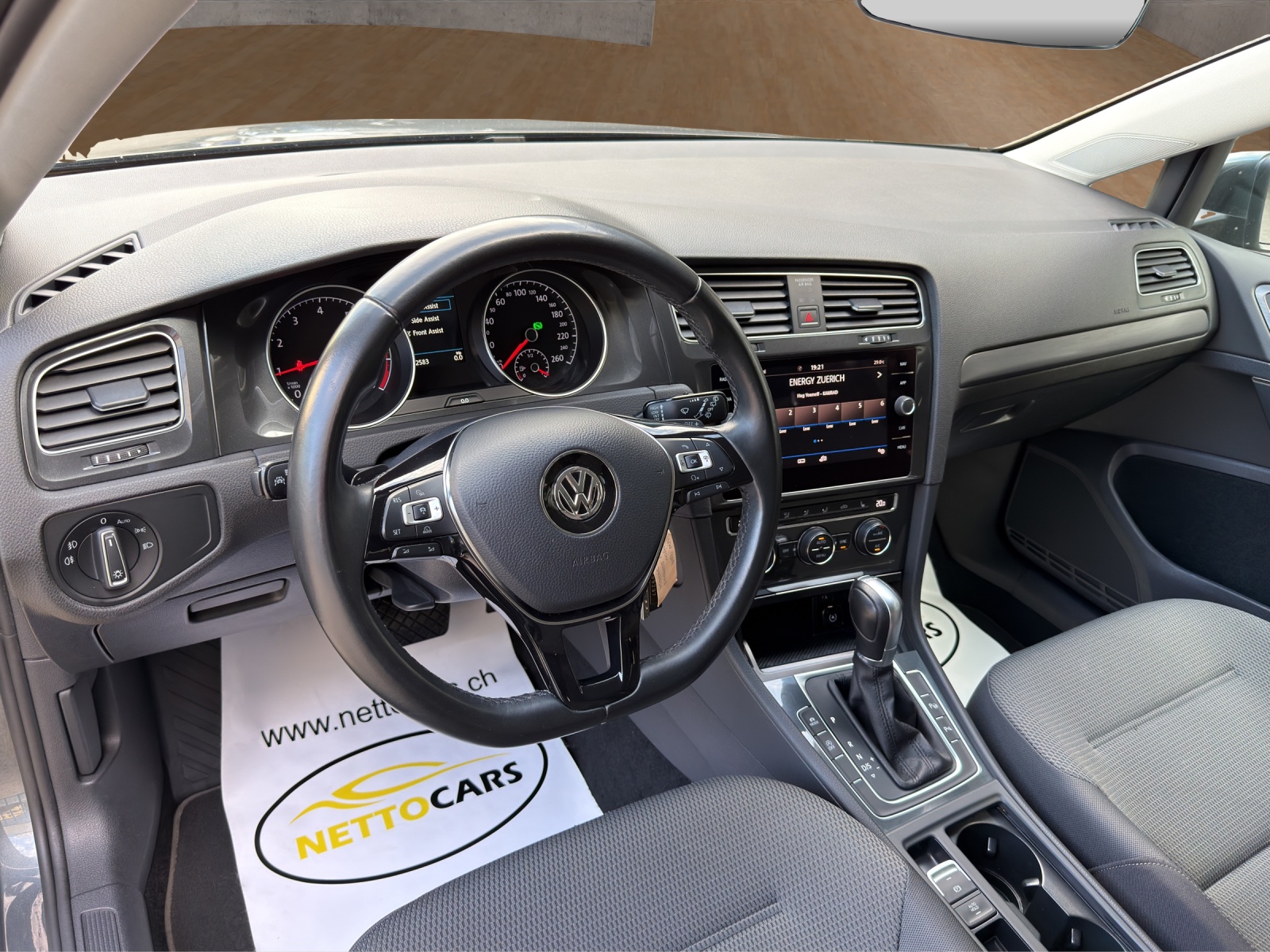 VW Golf 1.5 TSI EVO Comfortline DSG-image-8
